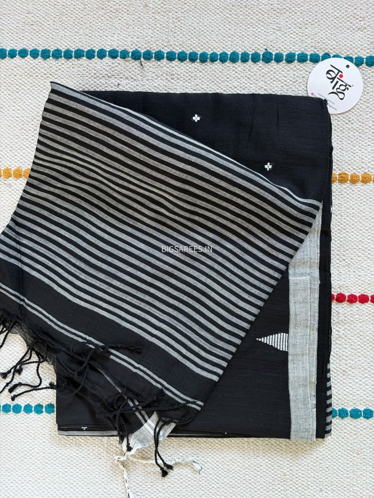 Hand woven Pure Cotton Saree (Handloom Marked) - Black