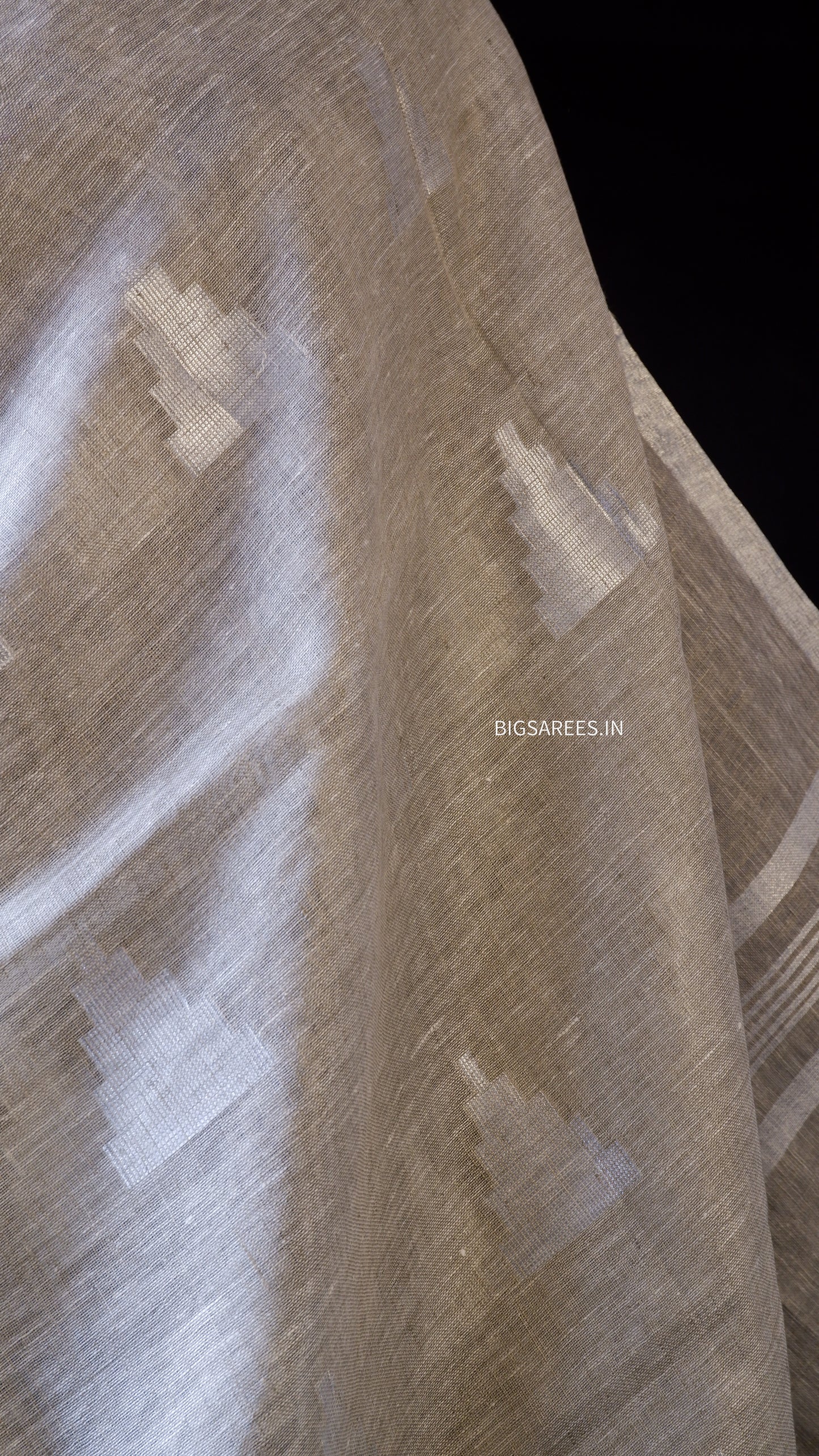 Pure Linen Saree With running Blouse