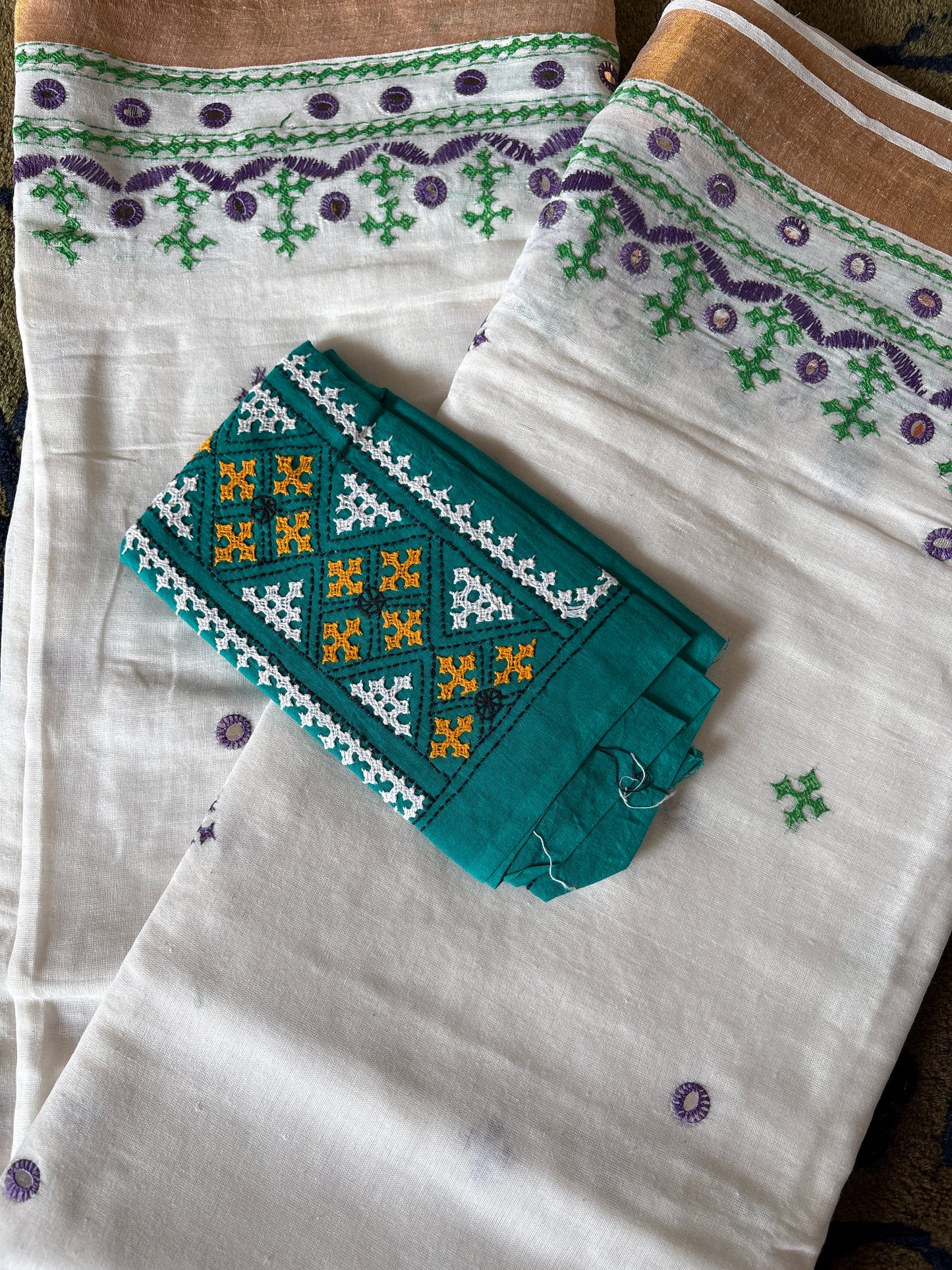 Gujrati Stitch/Kutch Hand Embroidered South Cotton Saree