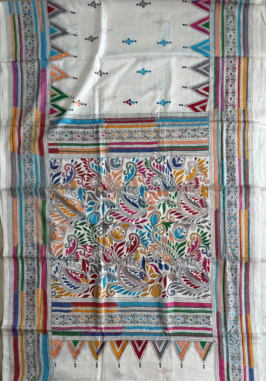 Off white Hand work Kantha stitch Saree in art silk/Blended Banglore Silk