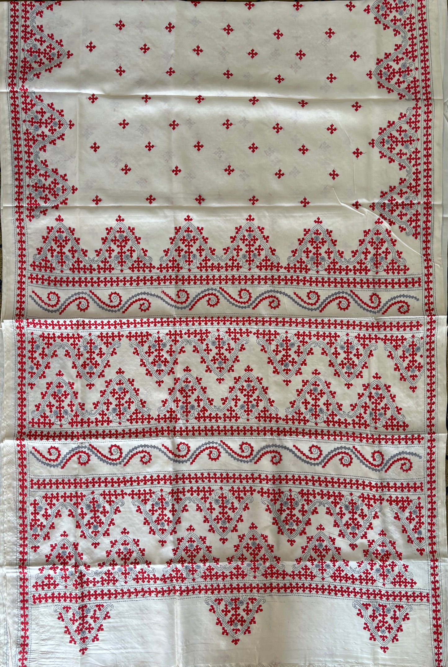 Gujrati Stitch/Kutch Hand Embroidered Art Silk Saree