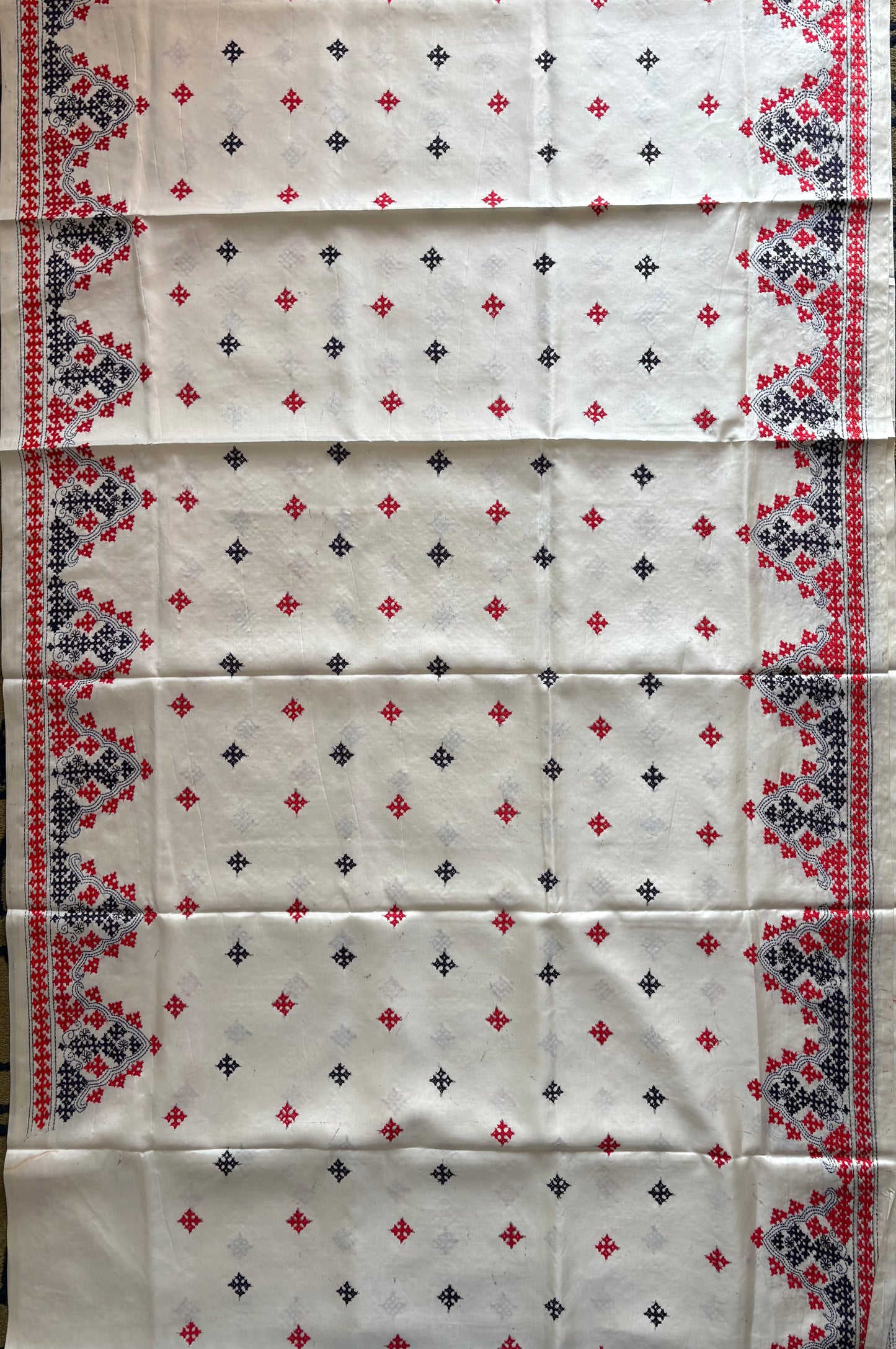 Gujrati Stitch/Kutch Hand Embroidered Art Silk Saree