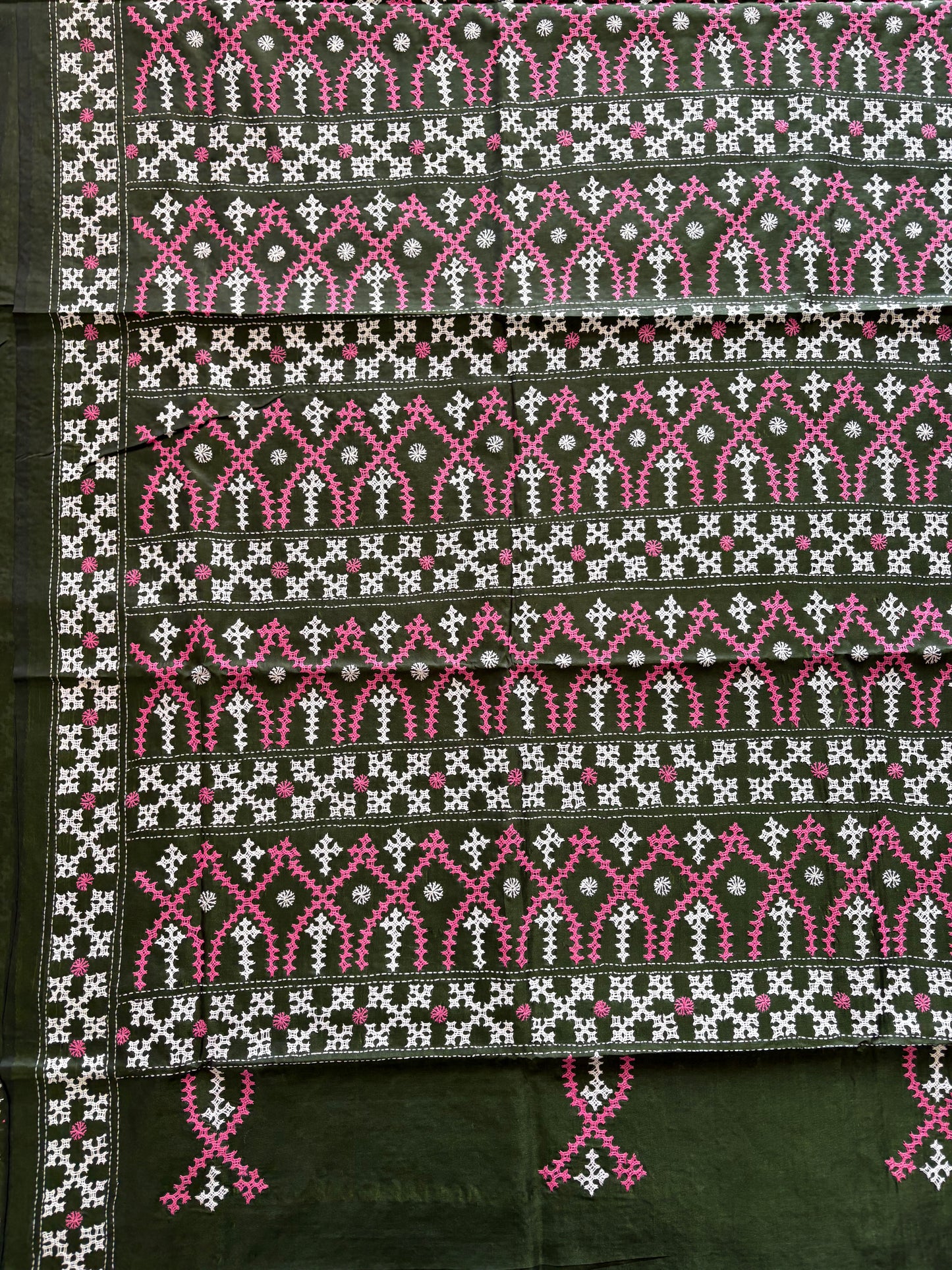 Gujrati Stitch/Kutch Hand Embroidered Art Silk Saree