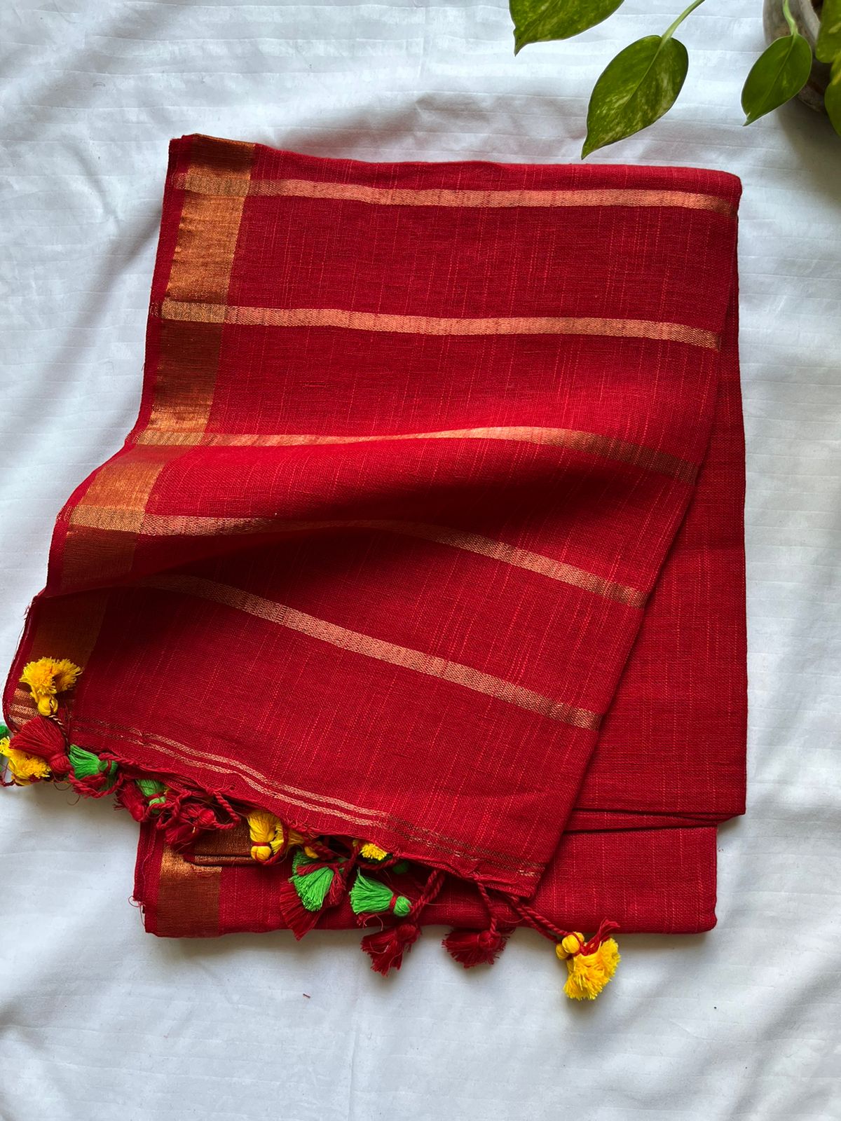 Red Linen By Linen Saree With Blouse