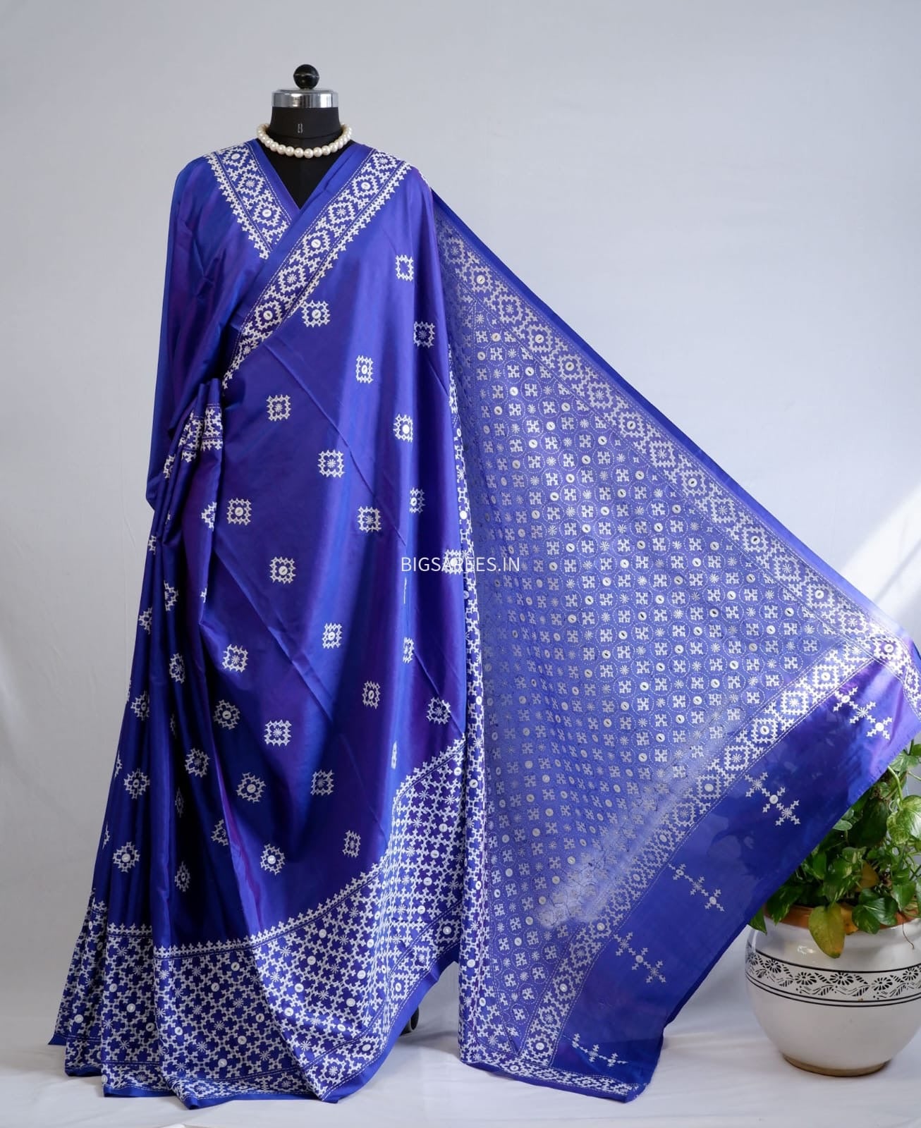 Kutchi/Gujarati Hand Embroidered Saree  | Blended Bangalore Silk / Art Silk
