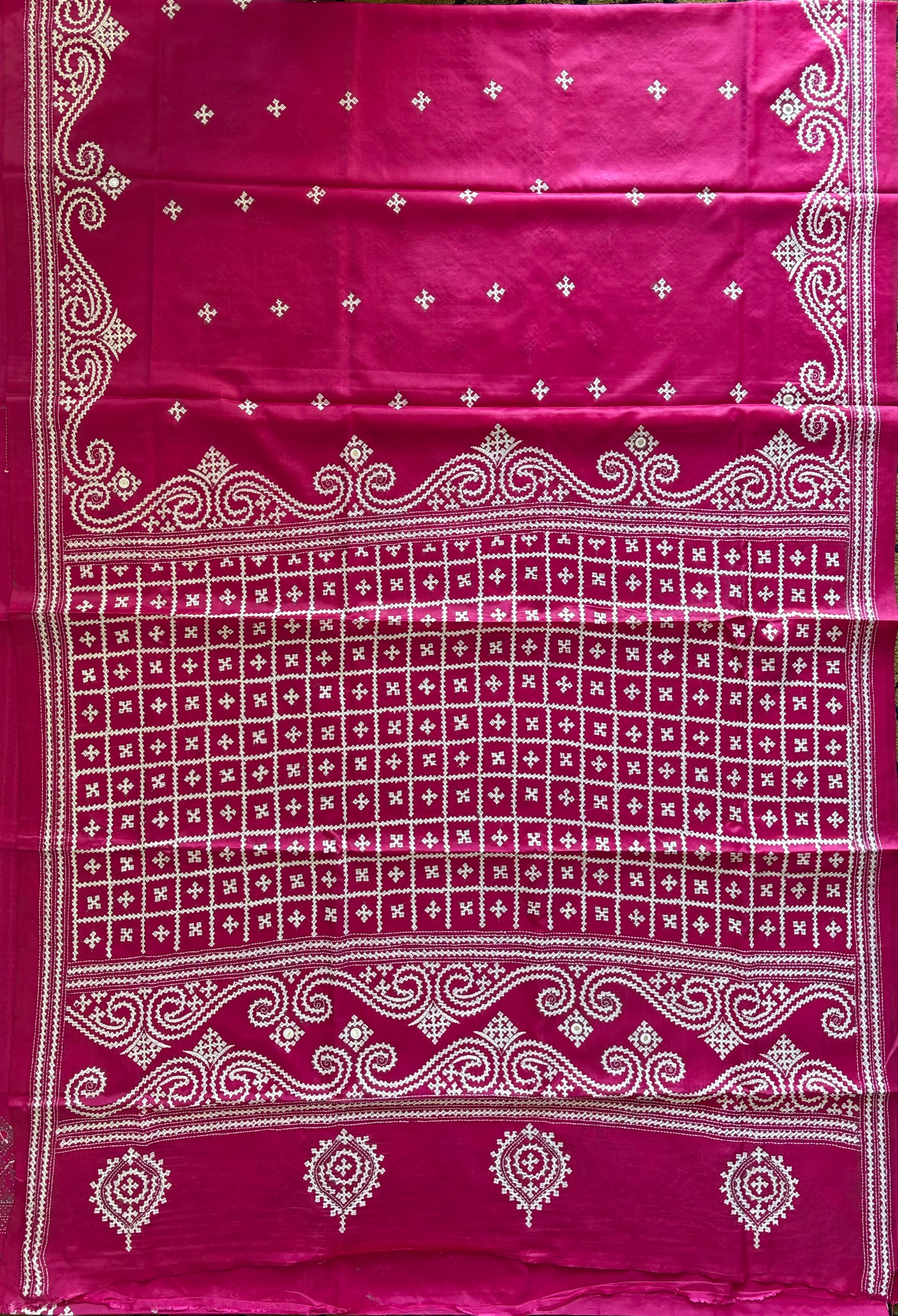 Gujrati Stitch/Kutch Hand Embroidered Art Silk Saree