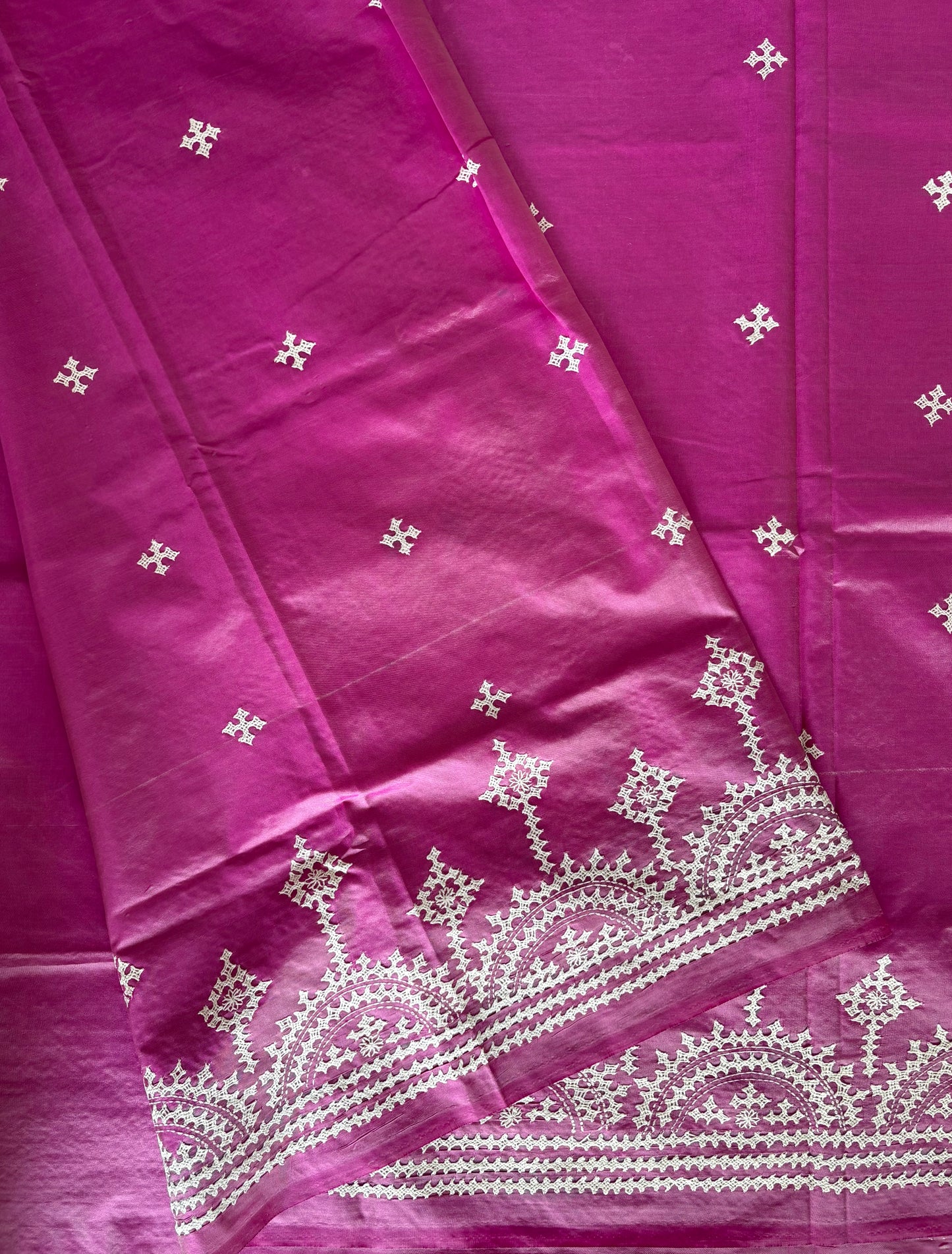 Gujrati Stitch/Kutch Hand Embroidered Art Silk Saree