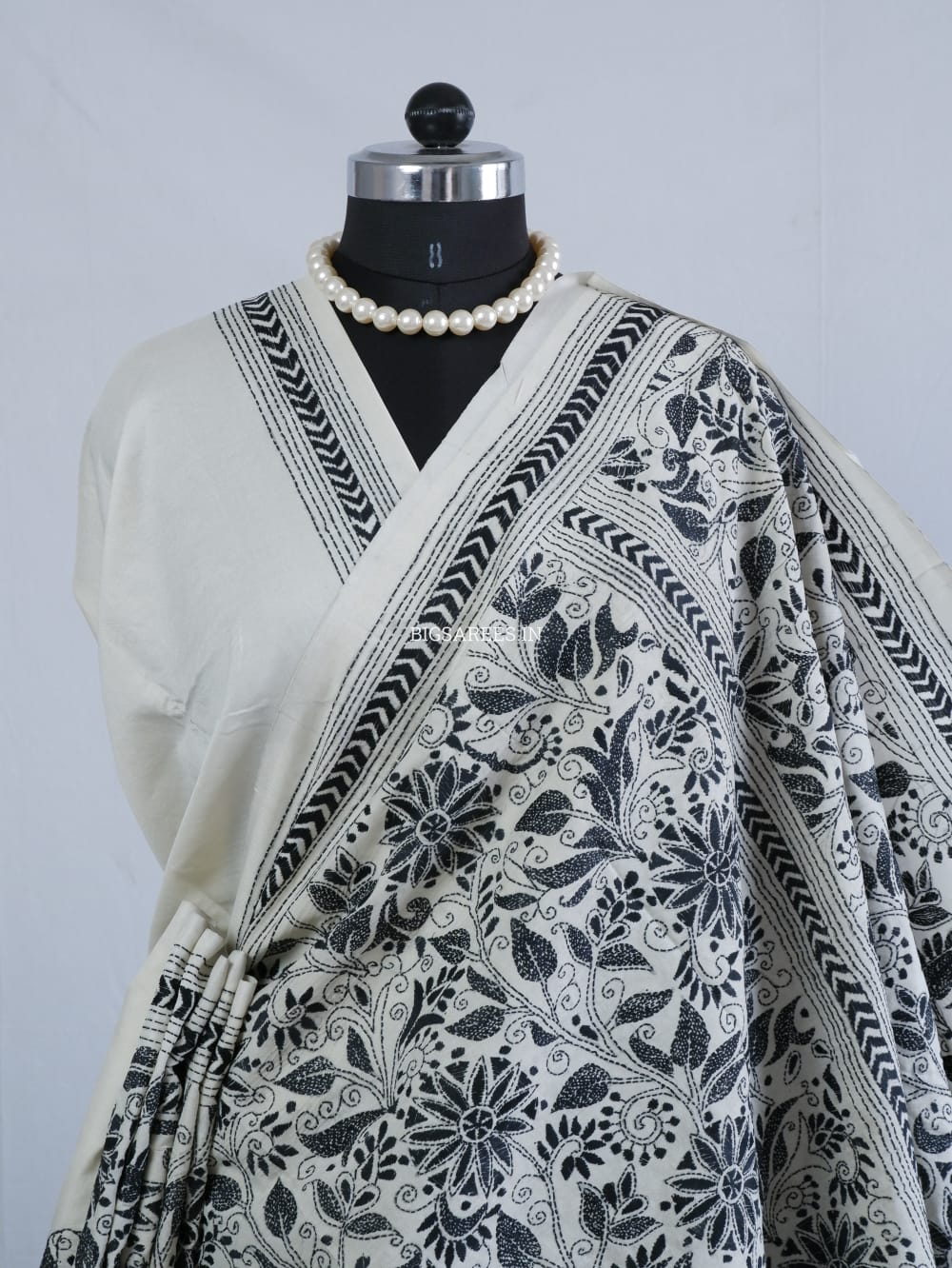 Kantha Stitch Hand Embroidered Saree | Mix Tussar Silk | Off white