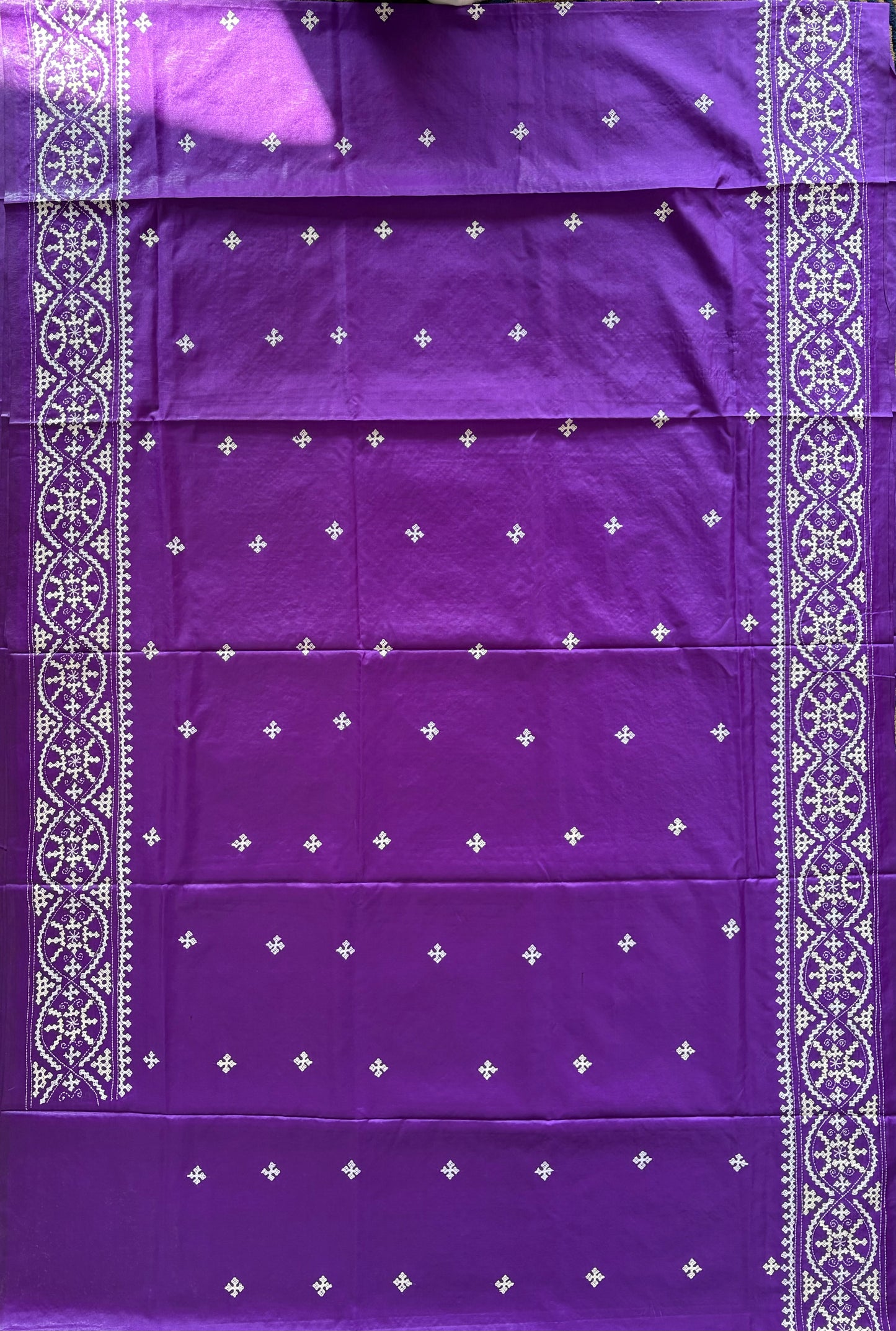 Gujrati Stitch/Kutch Hand Embroidered Art Silk Saree