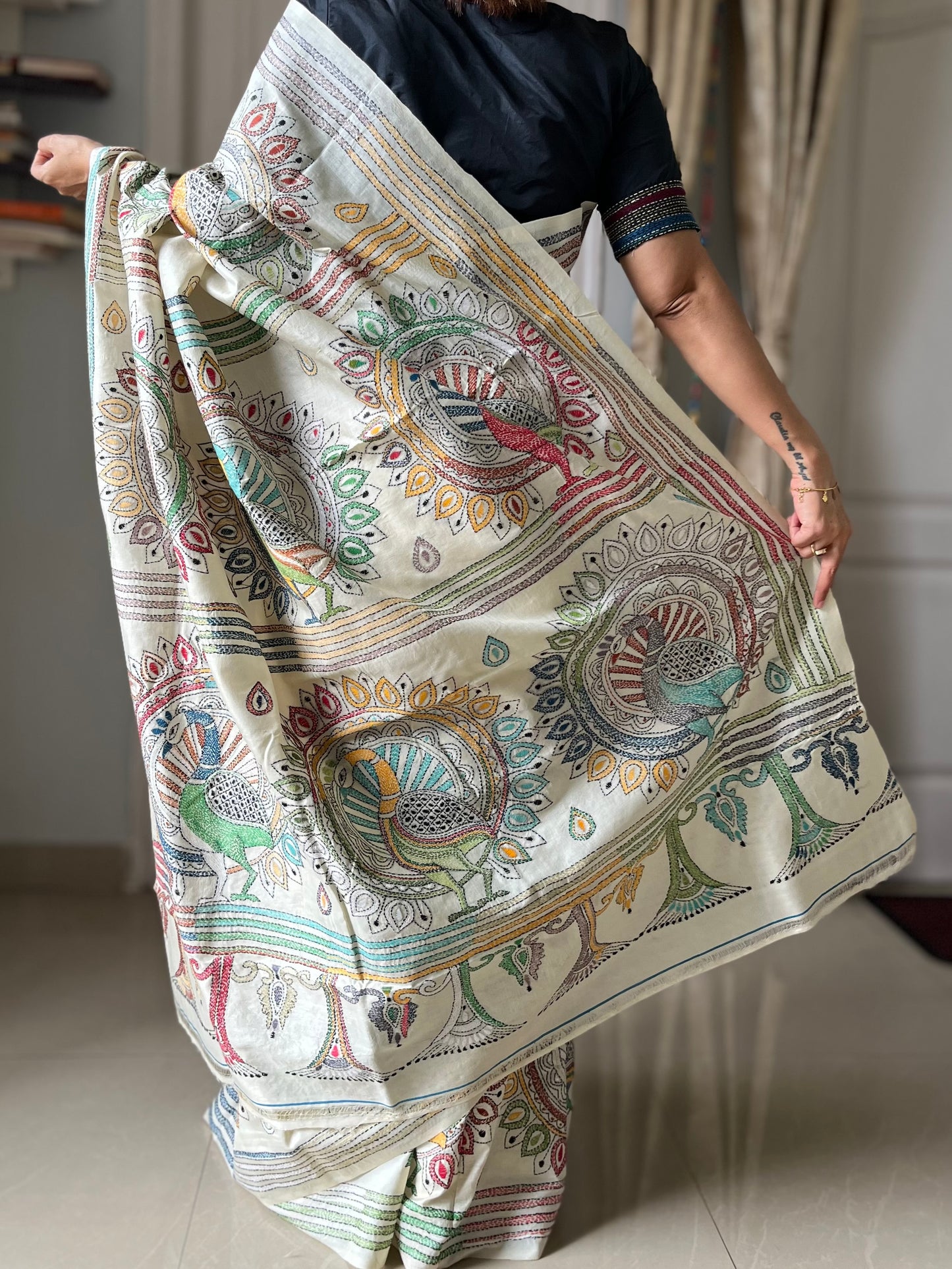 Kantha Hand Embroidary Pure Tussar Silk Saree – Off White