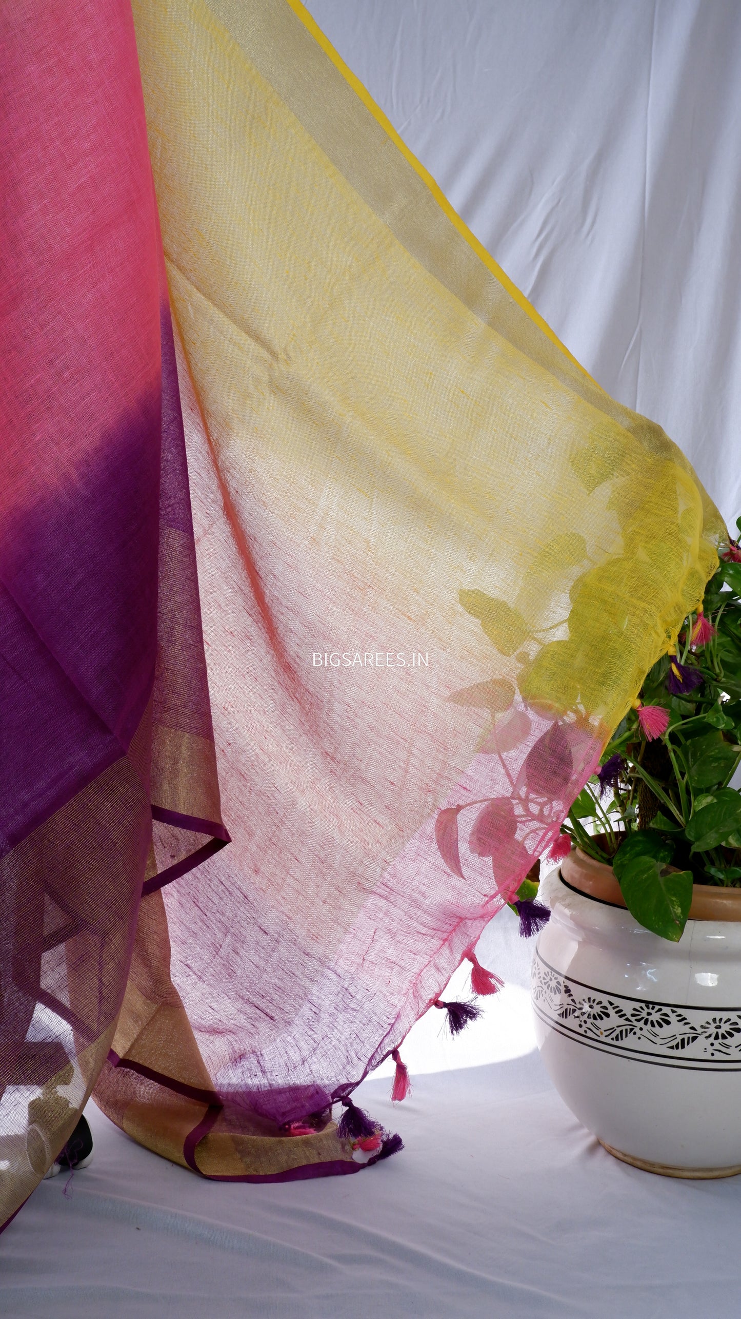 Premium pure Linen By Linen Saree