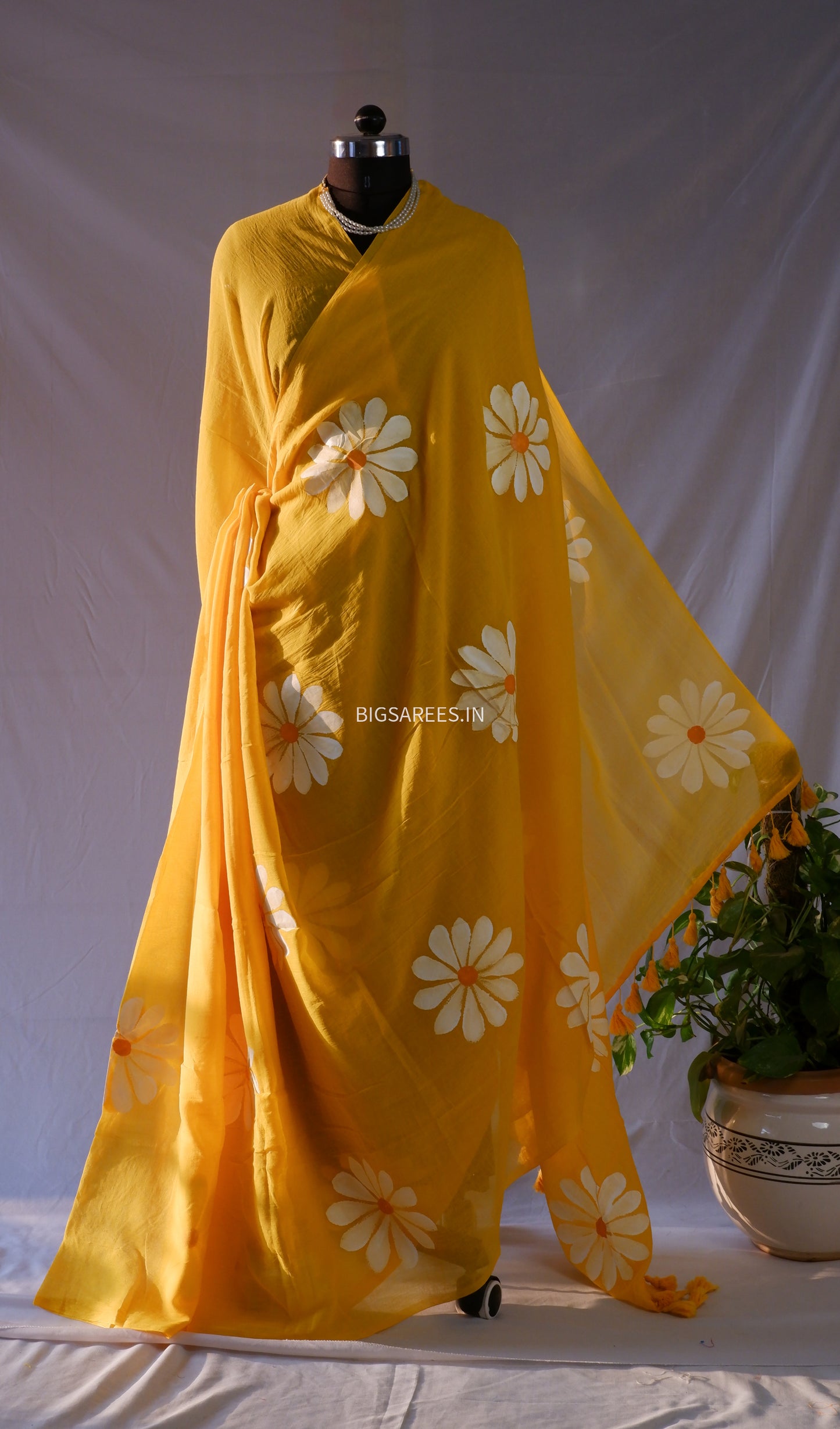 Hand Painted Mul Cotton Saree with Blouse | Yellow