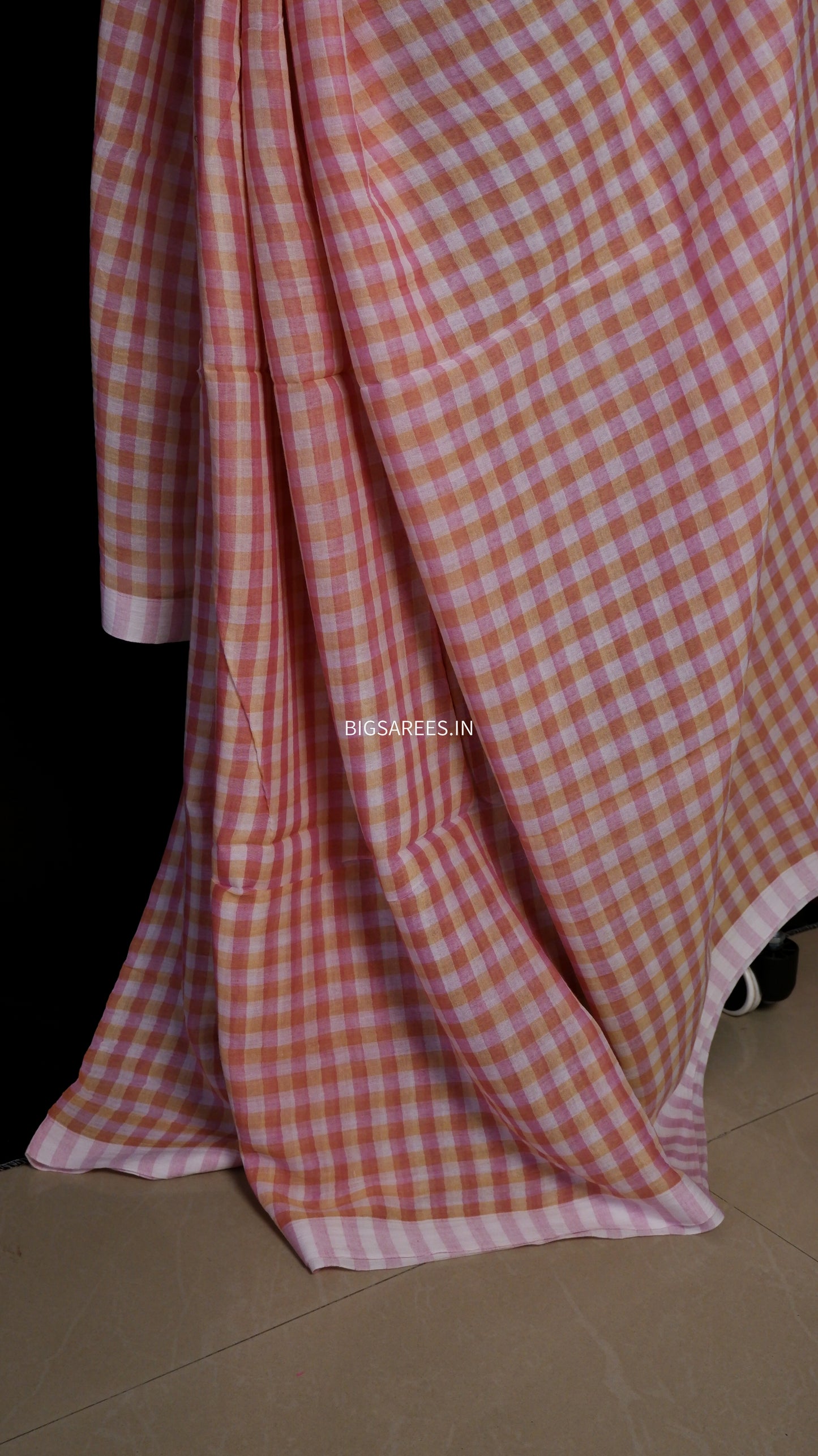 Checkered Mul Cotton Saree With Ikat Blouse | Ultra Lightweight | Pink