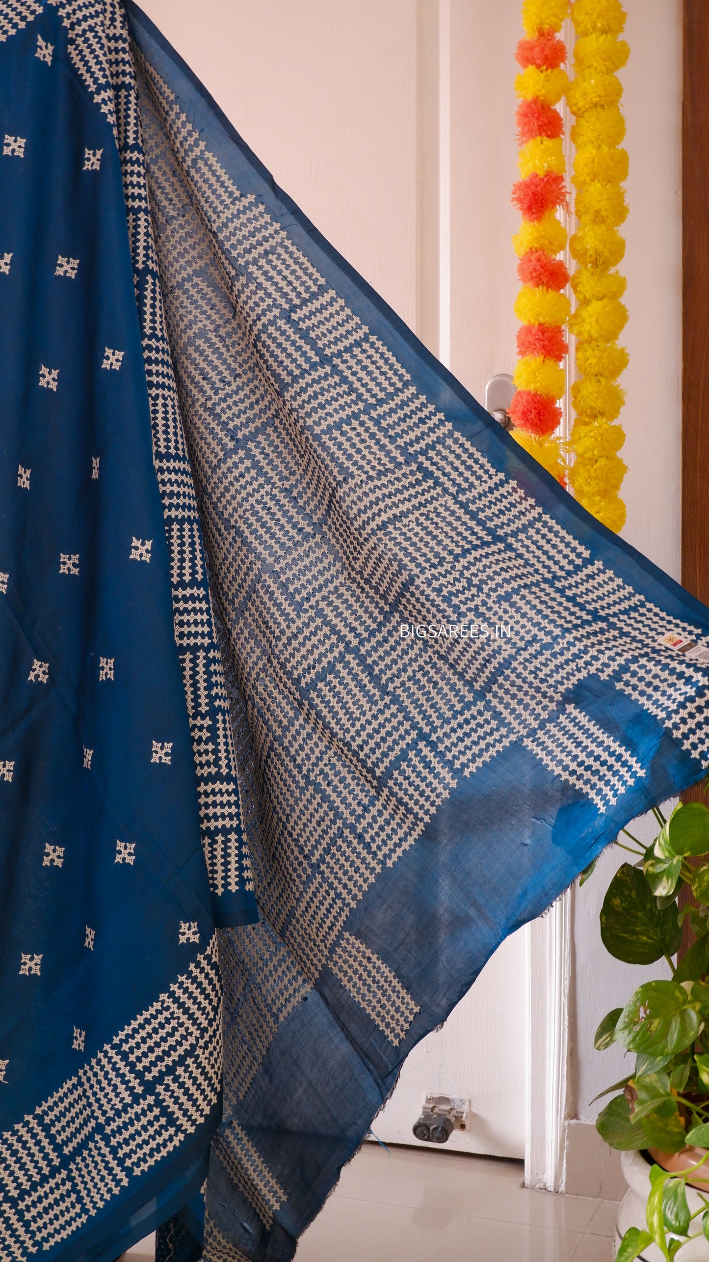 Kutch Hand Embroidered Saree| Pure Bangalore Silk | Silk Marked | Blue