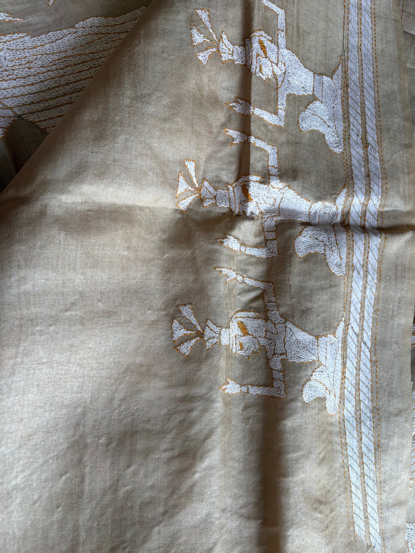 Kantha Hand Embroidery Pure Tussar Silk Saree – light beige