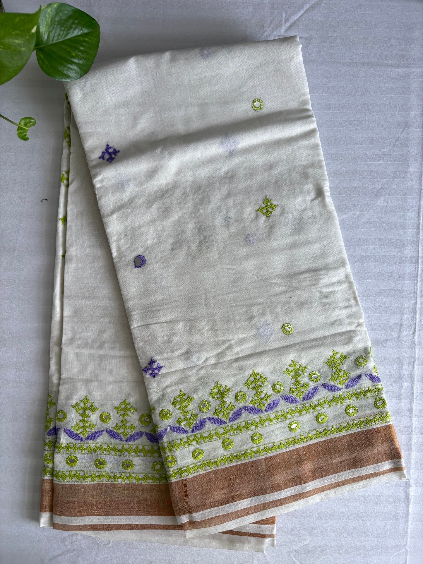 Gujrati Stitch/Kutch Hand Embroidered South Cotton Saree