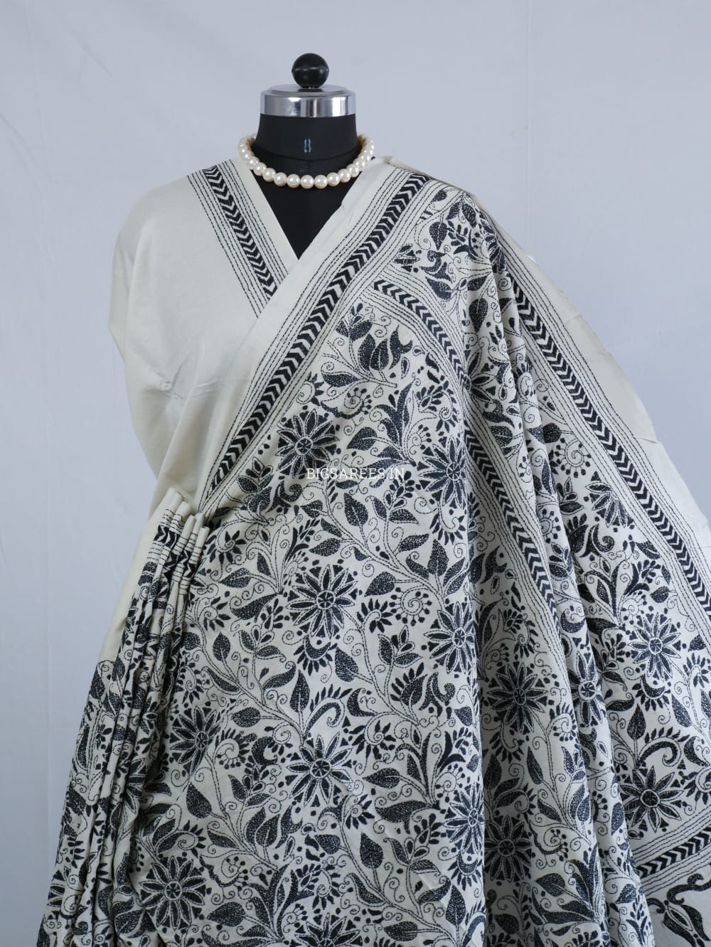 Kantha Stitch Hand Embroidered Saree | Mix Tussar Silk | Off white