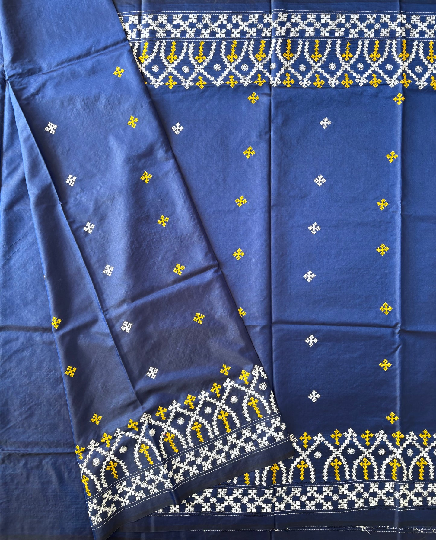 Gujrati Stitch/Kutch Hand Embroidered Art Silk Saree