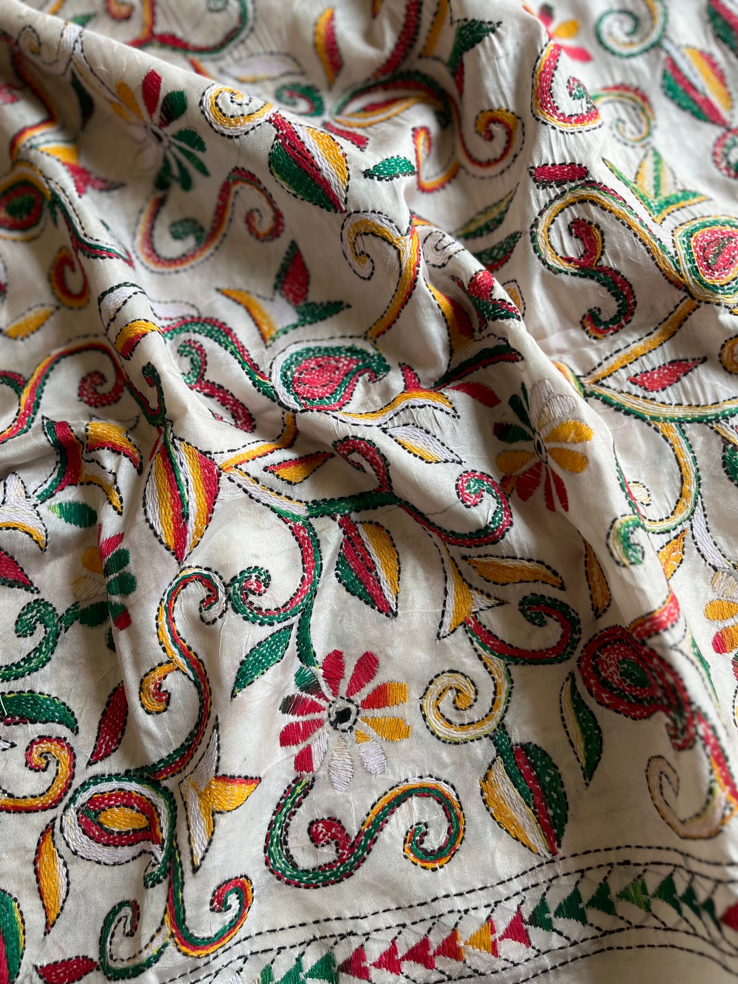 Kantha Stitch Hand Embroidary Full Work Blended Banglore Silk Dupatta 44″