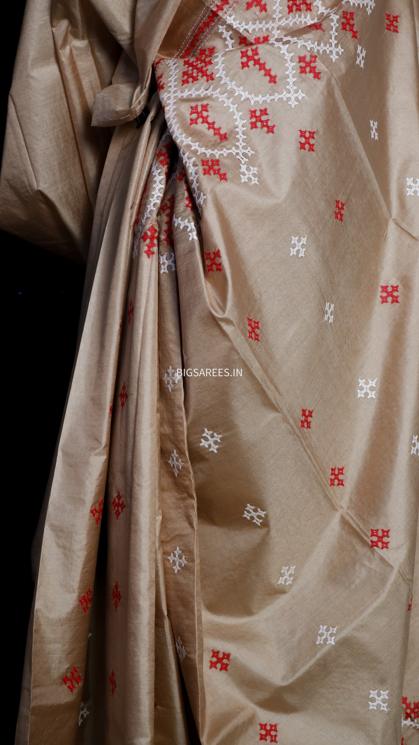 Gujrati/Kutchi Work Hand Embroidered Pure Banglore Silk Saree
