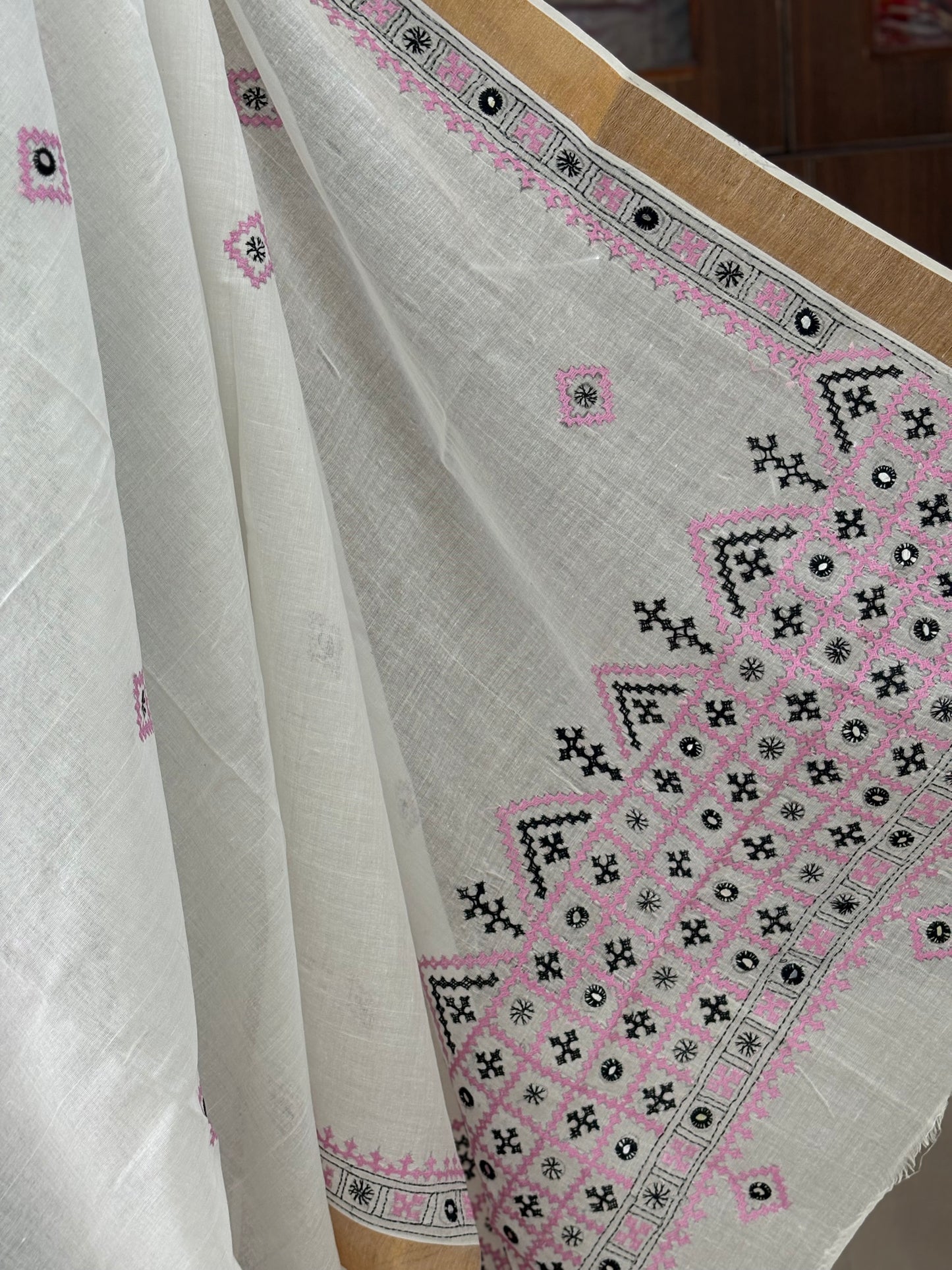 Gujrati Stitch/Kutch Hand Embroidered South Cotton Saree