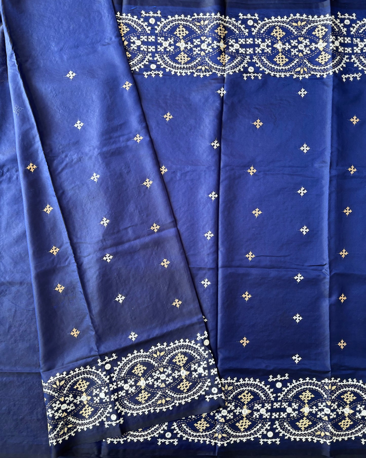 Kutchi/Gujarati Hand Embroidered Saree  | Blended Bangalore Silk / Art Silk |