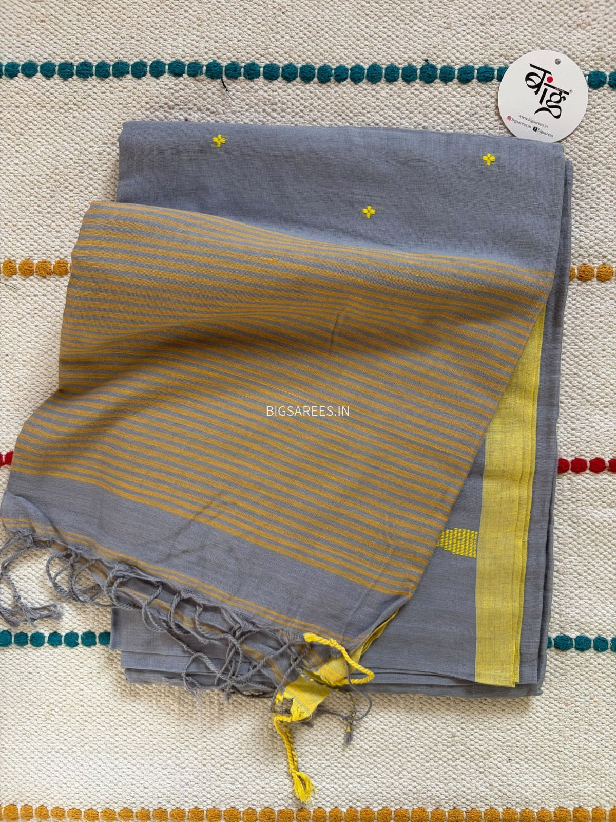 Hand woven Pure Cotton Saree (Handloom Marked) - Grey