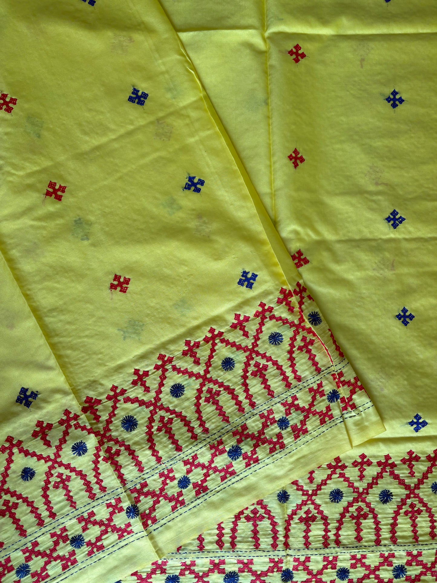 Gujrati Stitch/Kutch Hand Embroidered Art Silk Saree