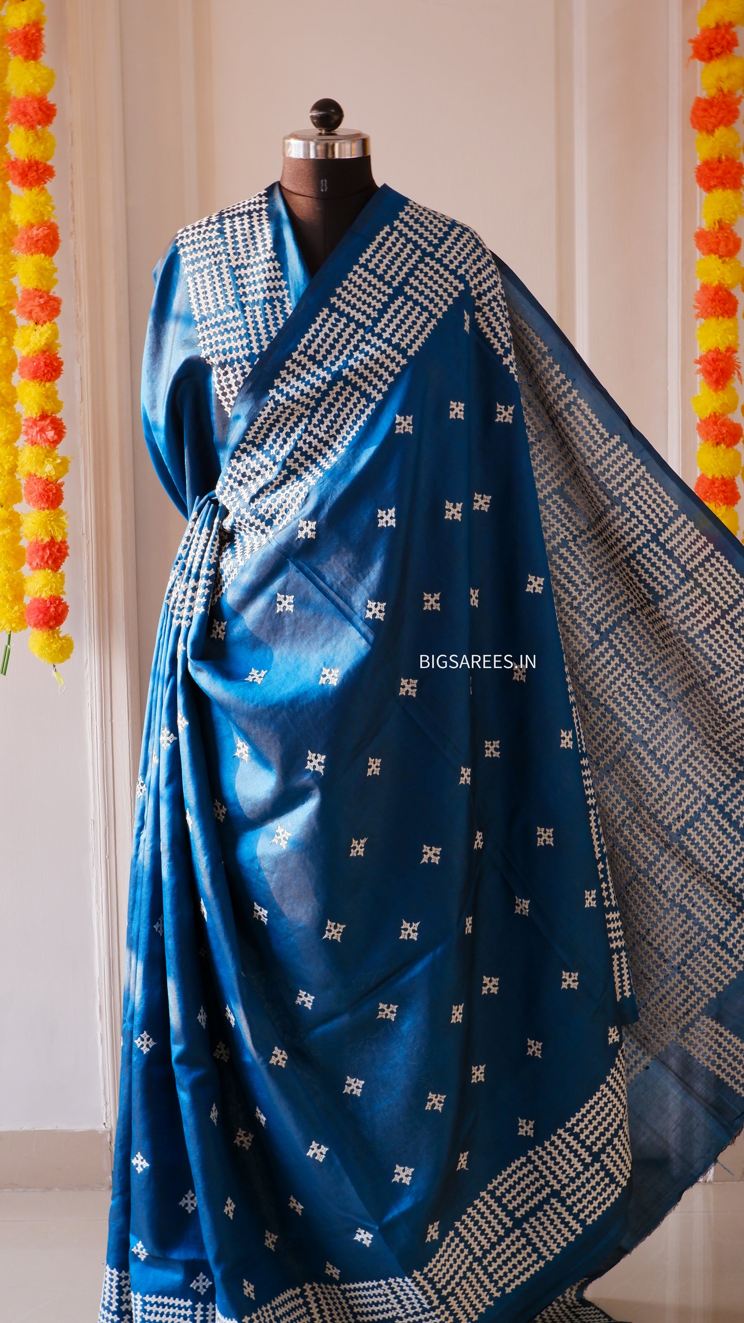 Kutch Hand Embroidered Saree| Pure Bangalore Silk | Silk Marked | Blue