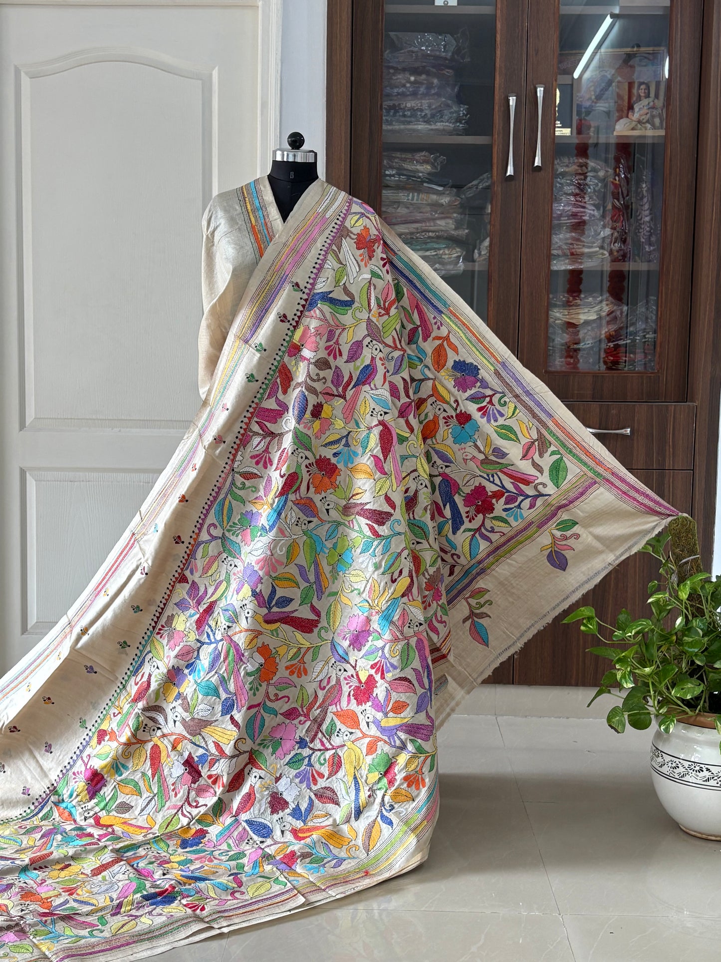 Kantha Stitch Hand Embroidered Pure Gachi Tussar Silk Saree (Silk Marked)