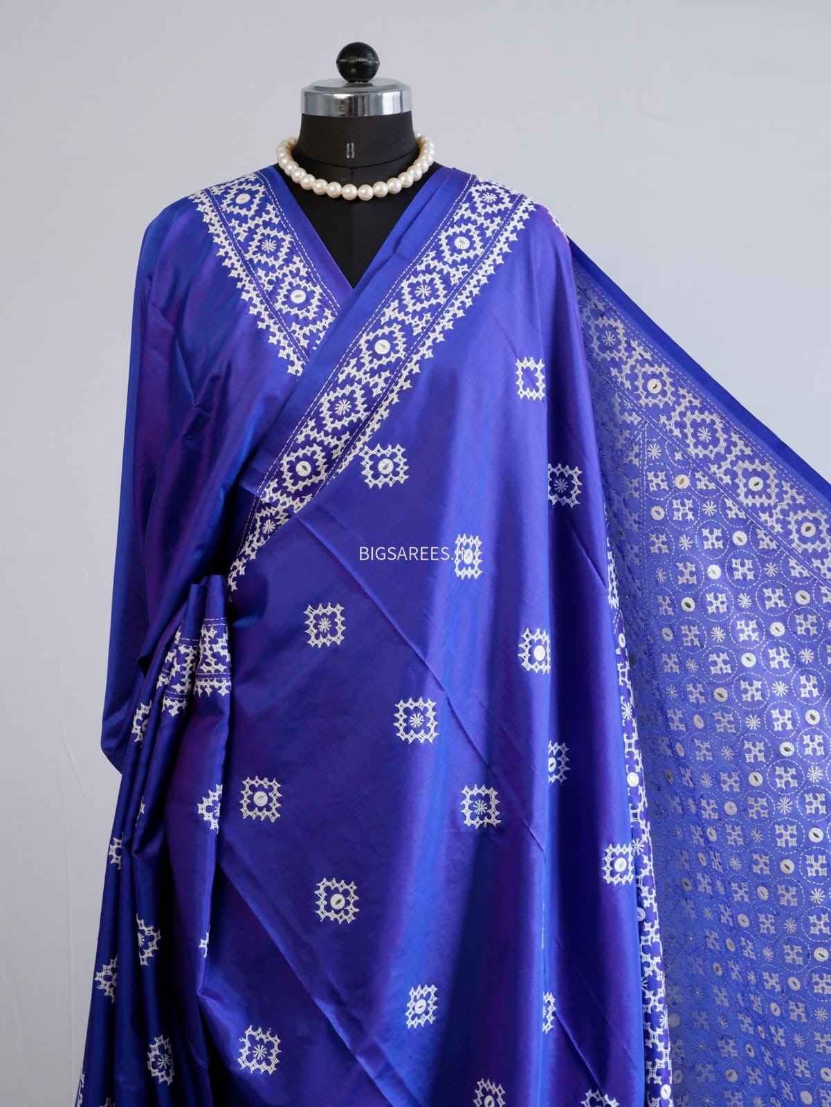 Kutchi/Gujarati Hand Embroidered Saree  | Blended Bangalore Silk / Art Silk