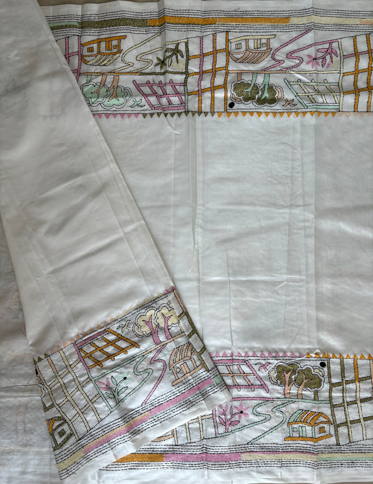 Off white Hand Embroidered Kantha Stitch Saree in Artificial Silk