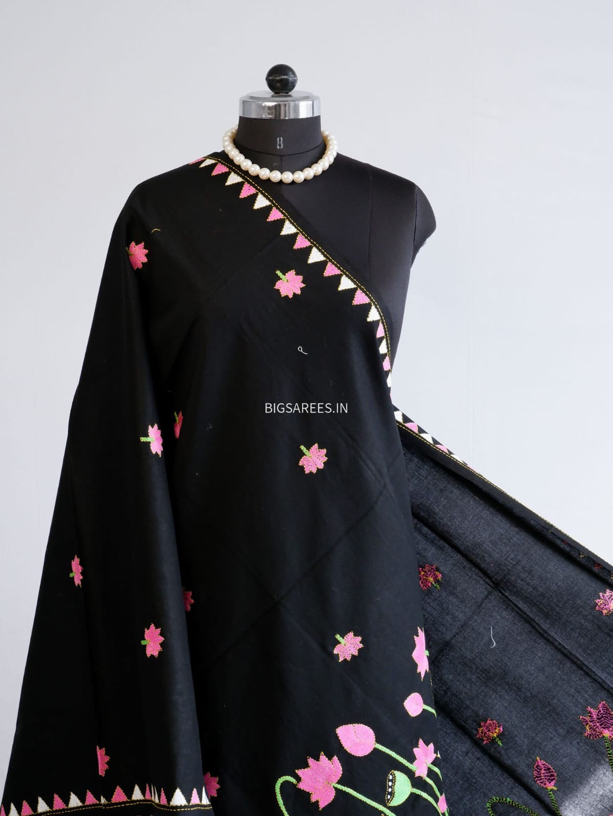 Hand Embroidered Kantha Stitch Dupatta | Khadi Cotton | Black