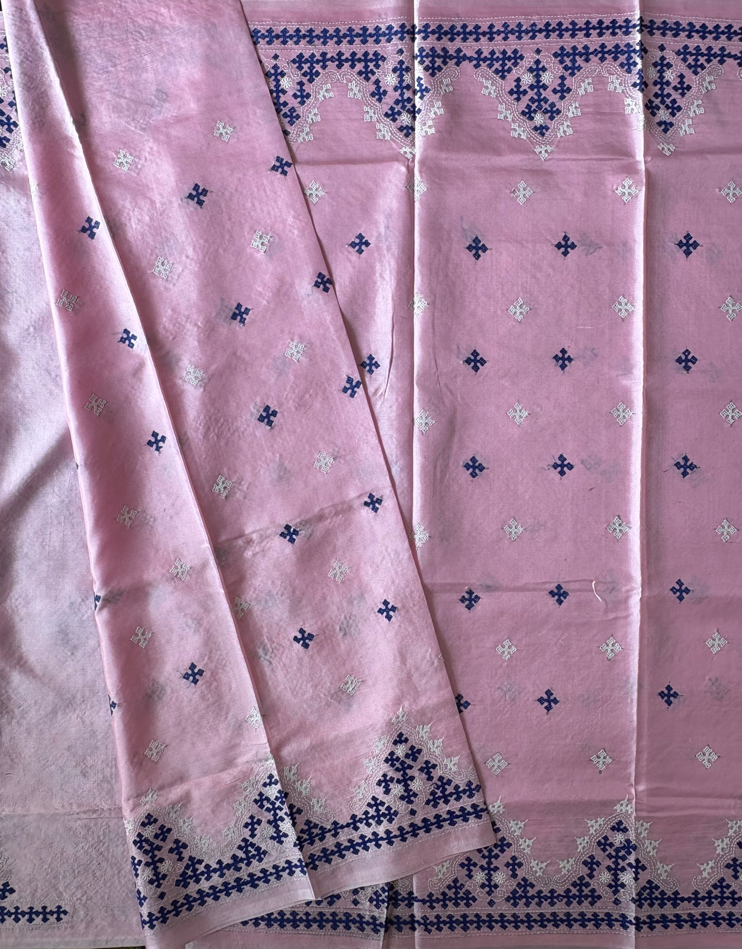 Gujrati Stitch/Kutch Hand Embroidered Art Silk Saree