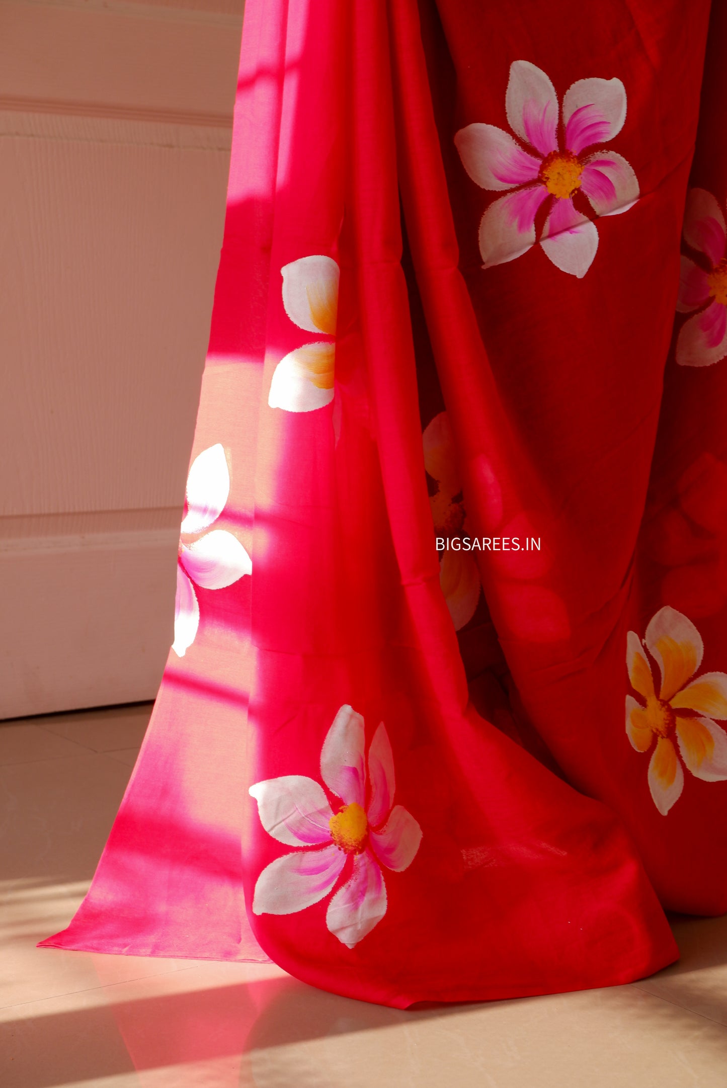 Hand Painted Mul Cotton Saree with Blouse | Red