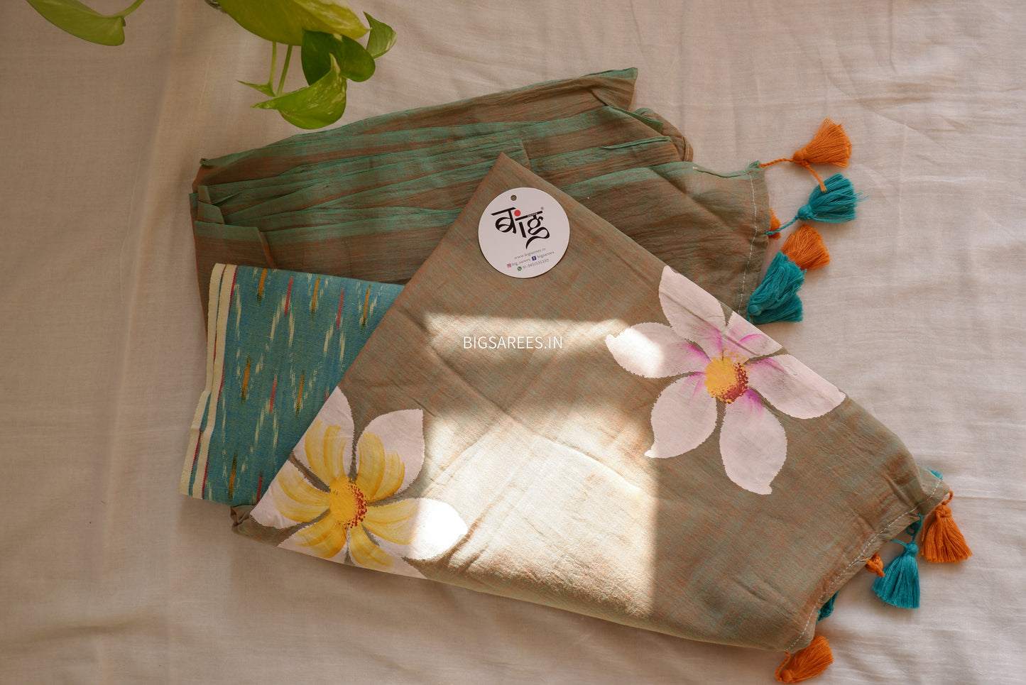 Hand Painted Mul Cotton Saree with Blouse | Sand (Dual Tone)