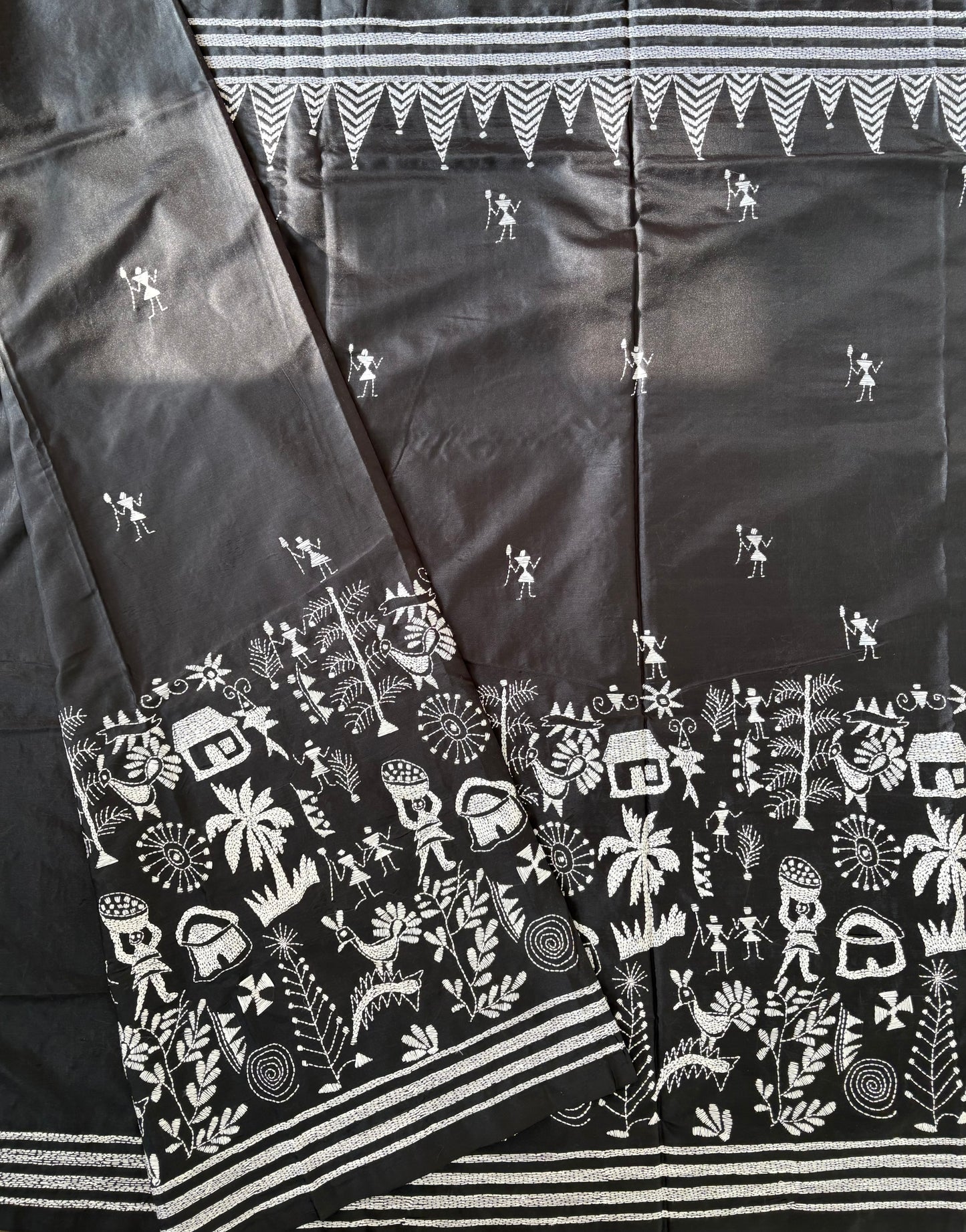 Kantha Hand Embroidered Blended Banglore Silk/Art Silk Saree With Blouse