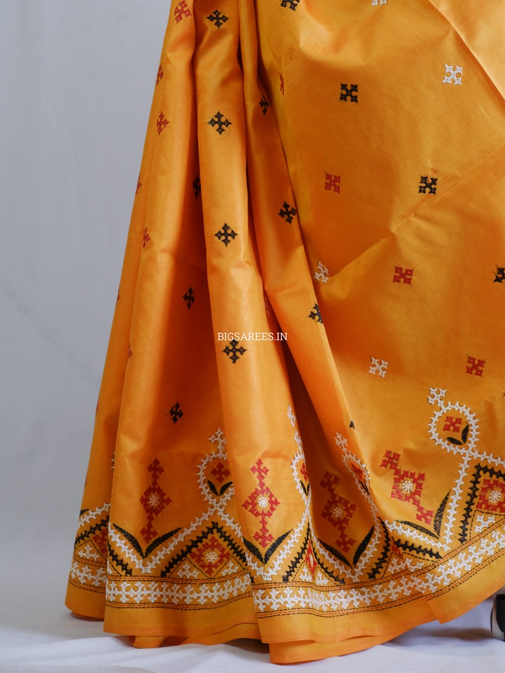 Kutch Hand Embroidered Saree| Pure Bangalore Silk | Amber