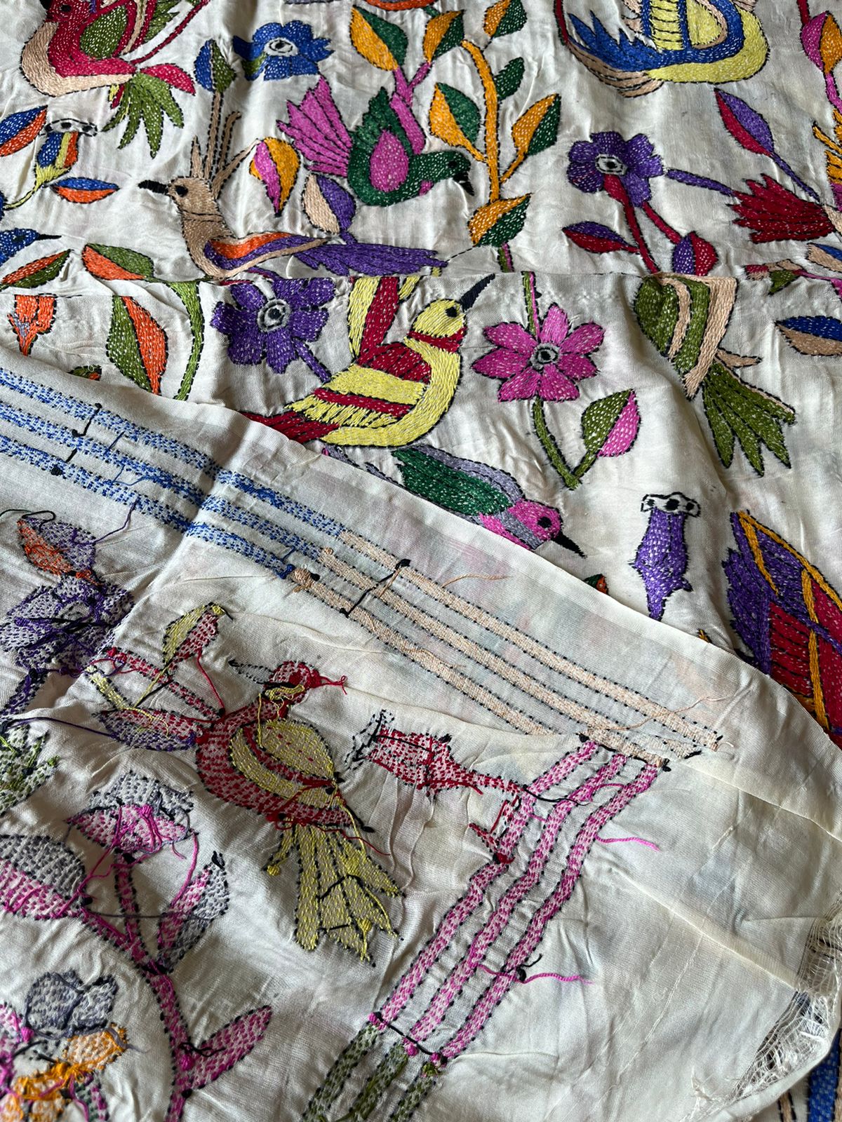 Kantha Stitch Silk Dupatta - Off White