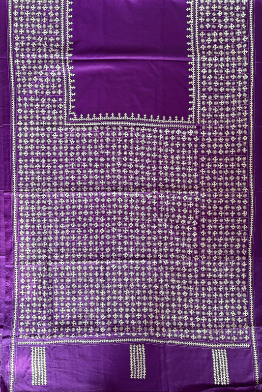 Gujrati Stitch/Kutch Hand Embroidered Art Silk Saree