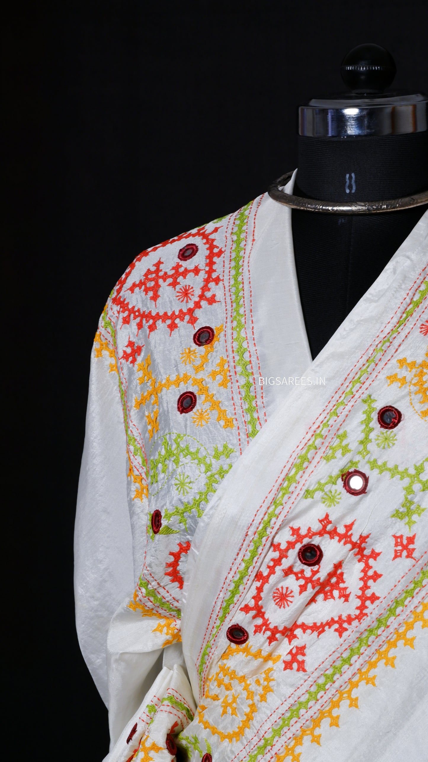 Heavy real mirror work Gujrati Stitch/Kutchi Bharat/Sindhi Hand Embroidered Art Silk Saree with blouse - off white