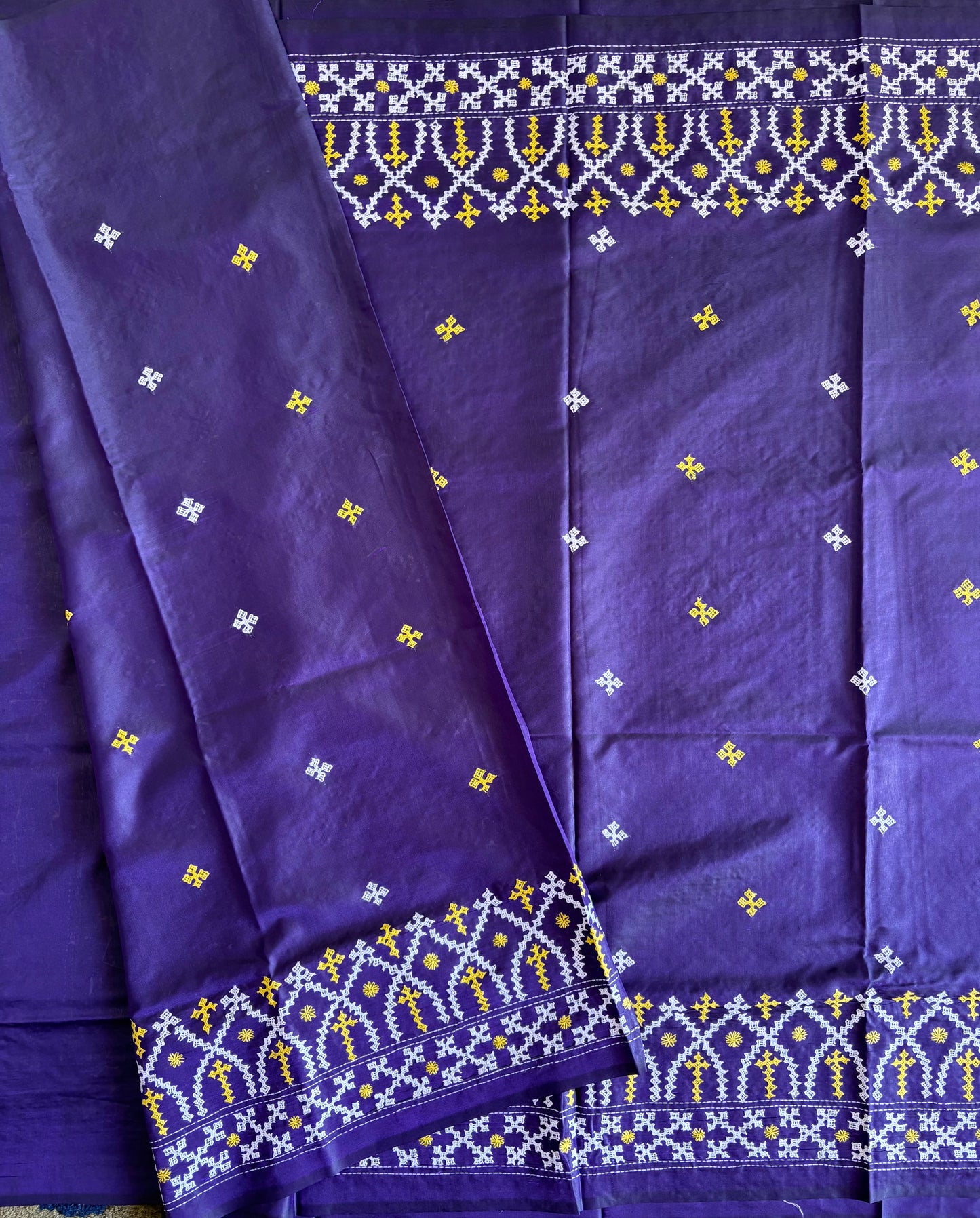 Gujrati Stitch/Kutch Hand Embroidered Art Silk Saree