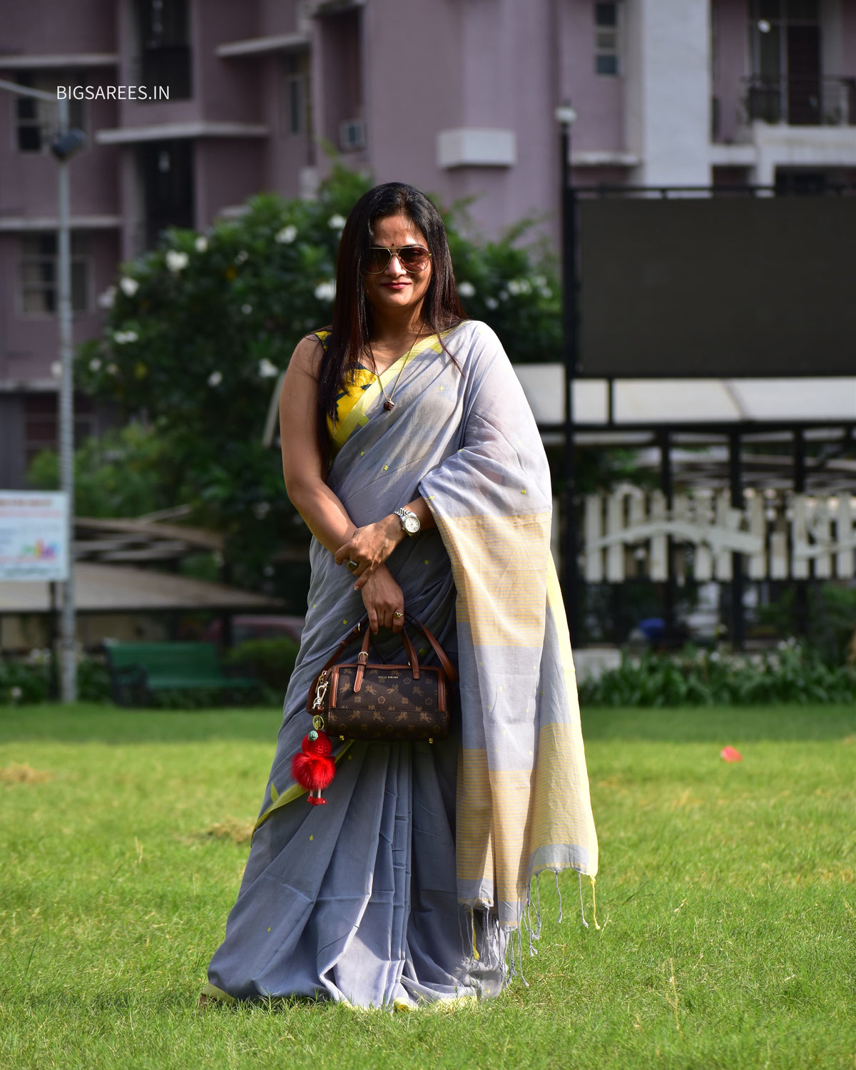 Hand woven Pure Cotton Saree (Handloom Marked) - Grey
