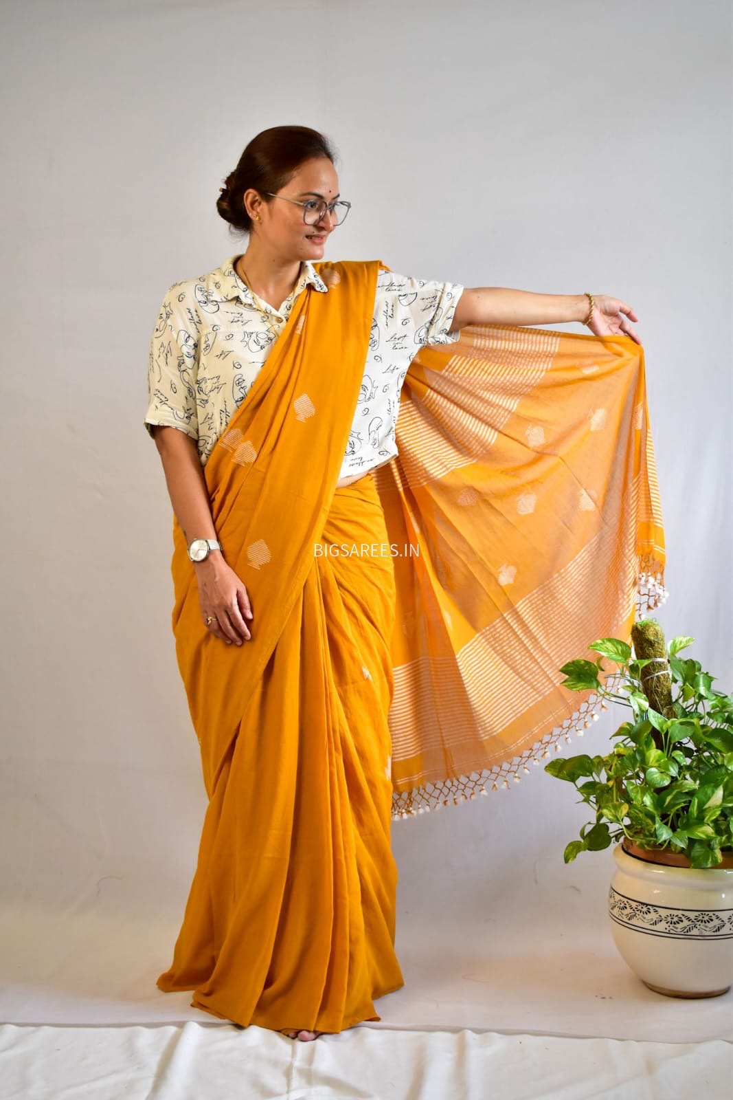 Hand woven Pure Mul Cotton Saree (Handloom Marked) - Mustard