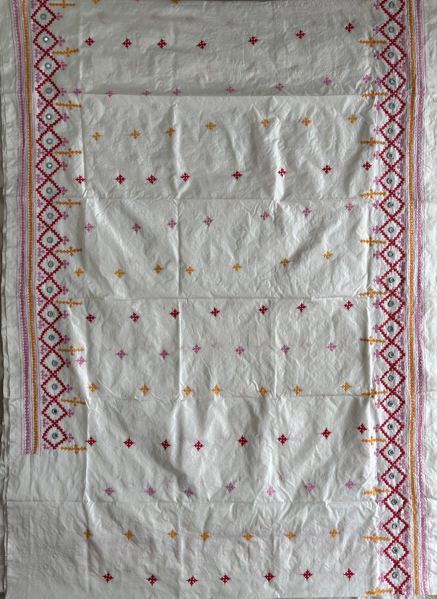 Heavy real mirror work Gujrati Stitch/Kutchi Bharat/Sindhi Hand Embroidered Art Silk Saree with blouse - white