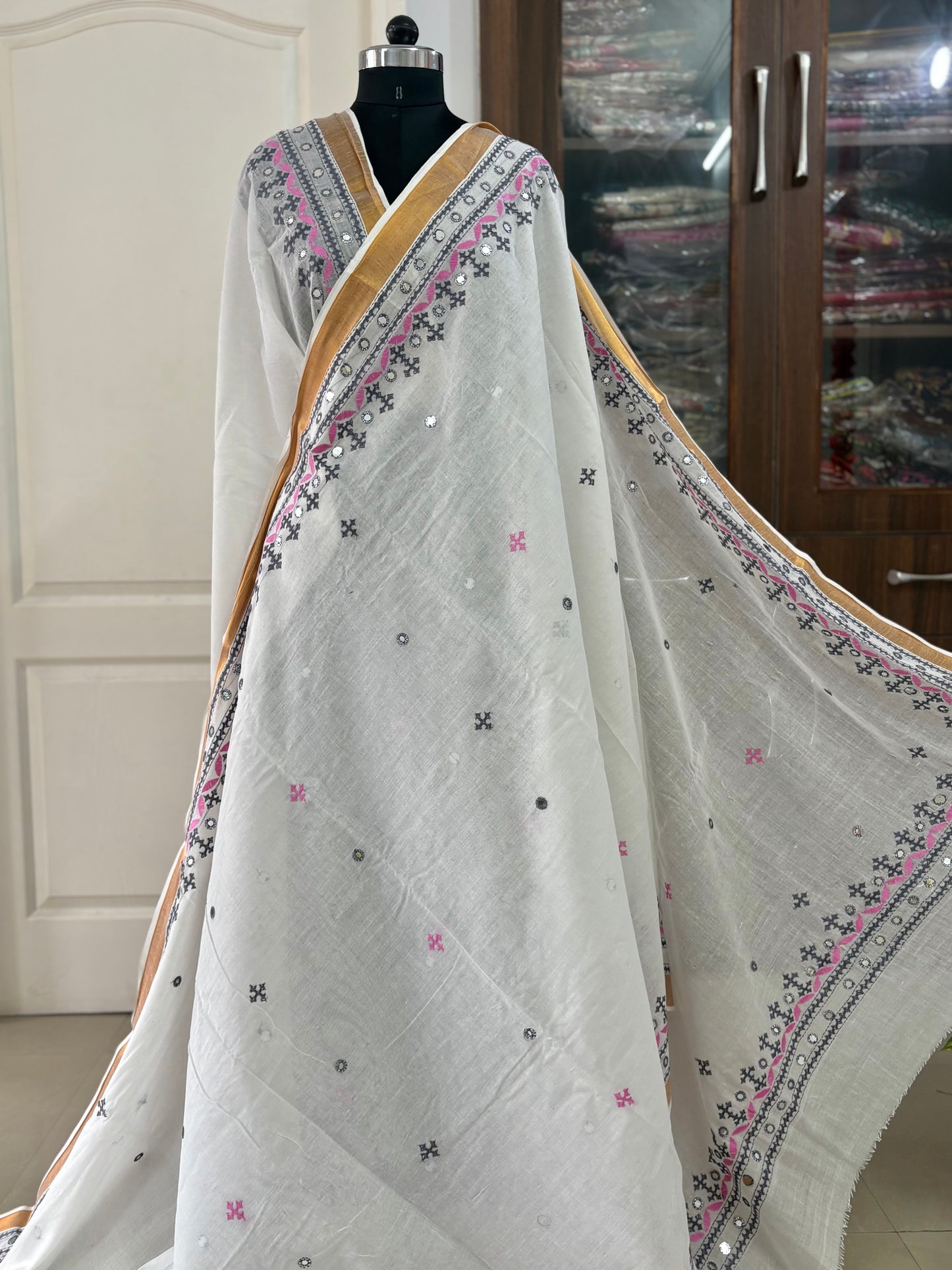 Gujrati Stitch/Kutch Hand Embroidered South Cotton Saree