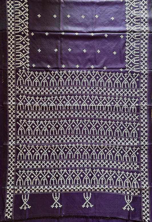 Gujrati Stitch/Kutch Hand Embroidered Art Silk Saree