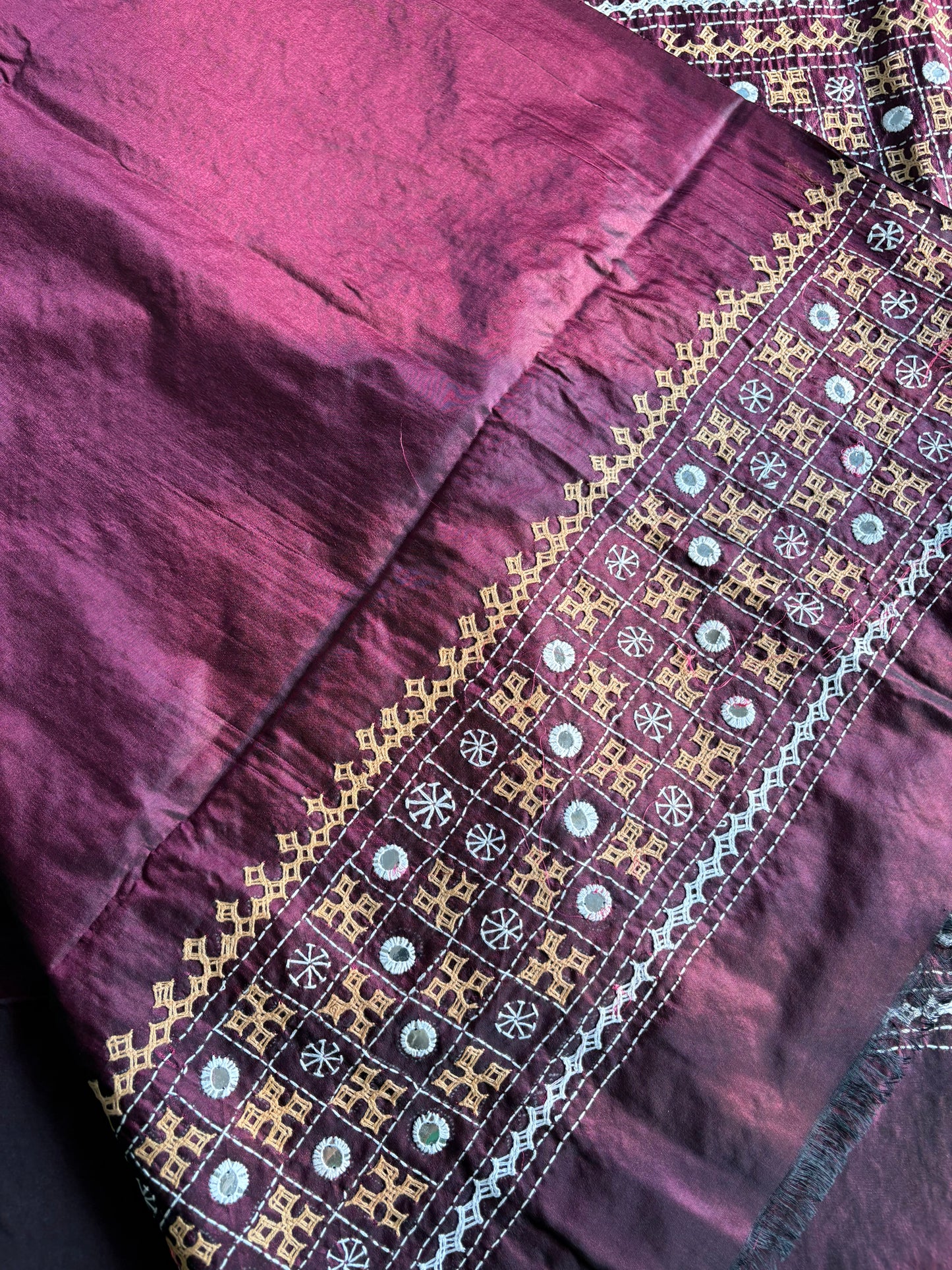 Gujrati Stitch/Kutch Hand Embroidered Art Silk Saree