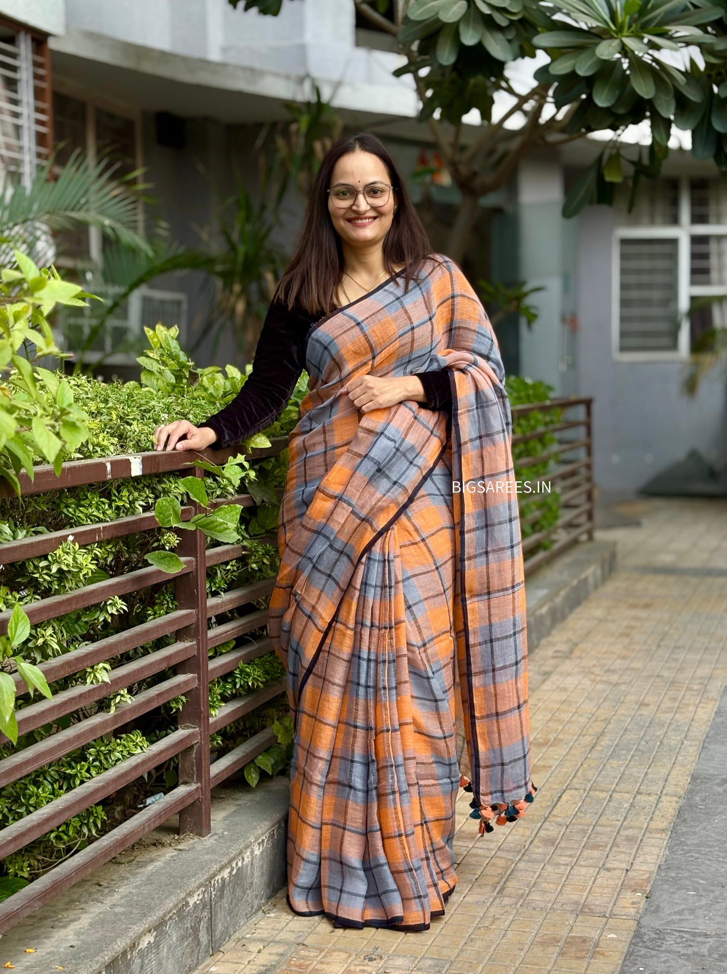 Premium quality Pure Maheshwari Linen By Linen Saree