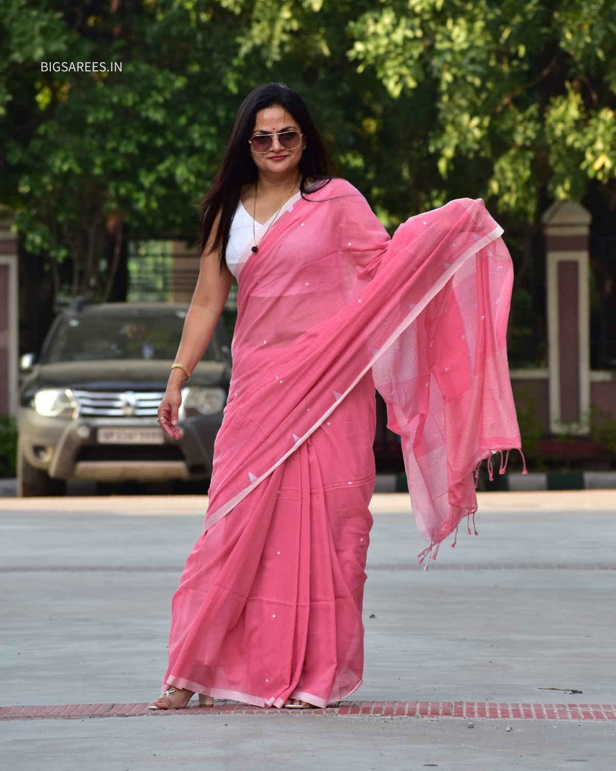 Hand woven Pure Cotton Saree (Handloom Marked) - Pink